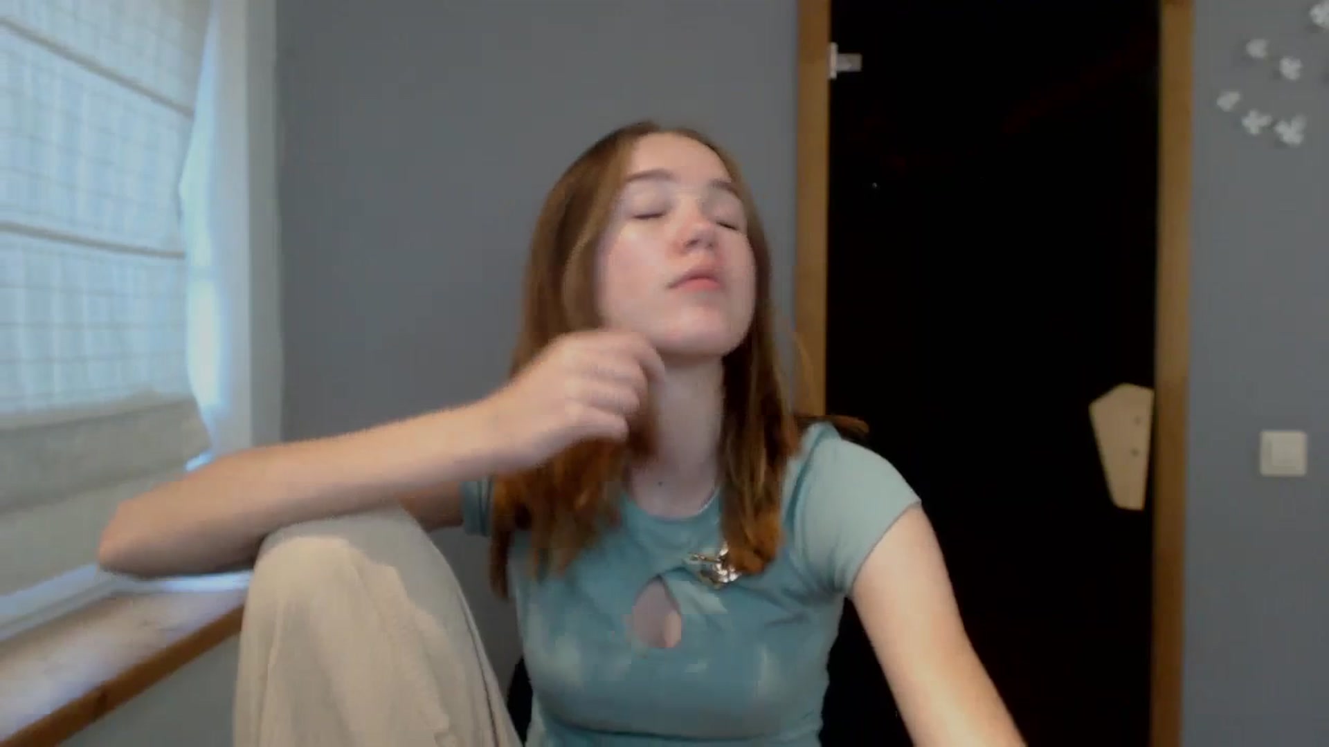 Gallery image thumbnail from KateGordon's myfreecams stream on, 08/08/2023, 08:35 image 8 of 20