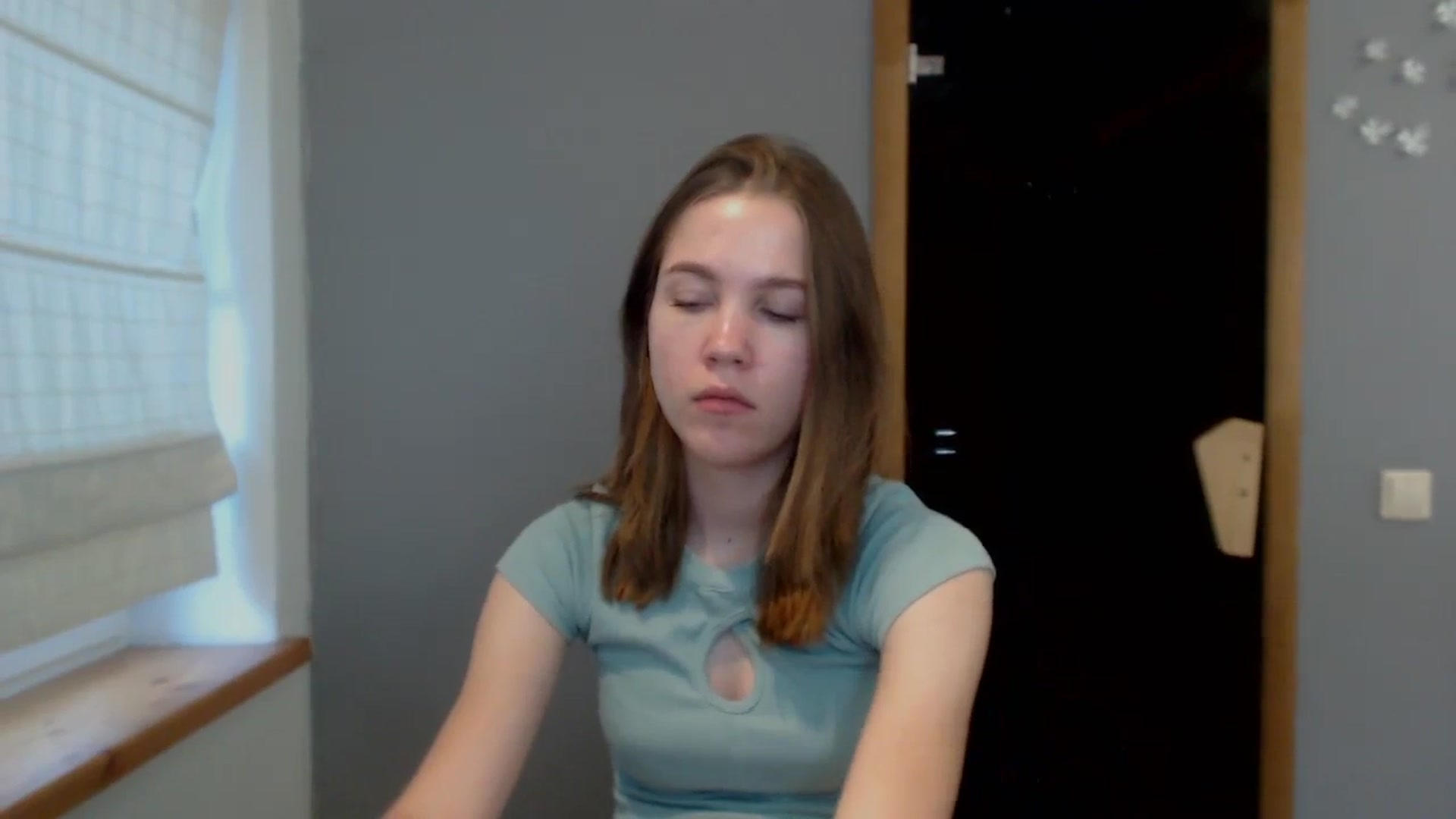 Gallery image thumbnail from KateGordon's myfreecams stream on, 08/08/2023, 09:48 image 13 of 20