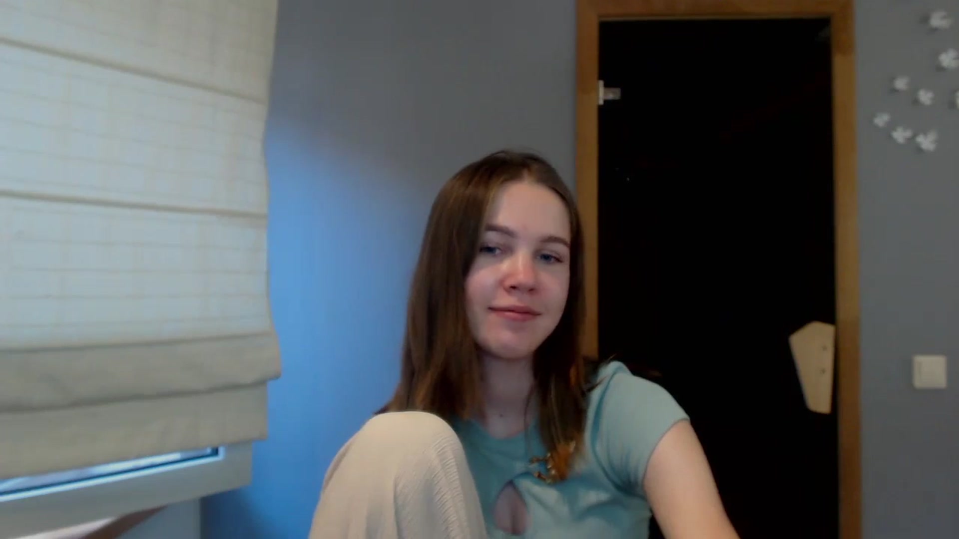 Gallery image thumbnail from KateGordon's myfreecams stream on, 08/08/2023, 11:02 image 6 of 20