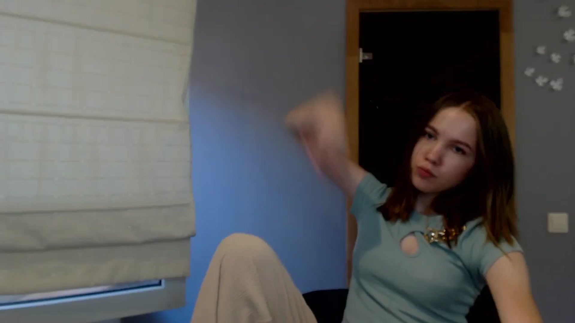 Gallery image thumbnail from KateGordon's myfreecams stream on, 08/08/2023, 11:02 image 16 of 20