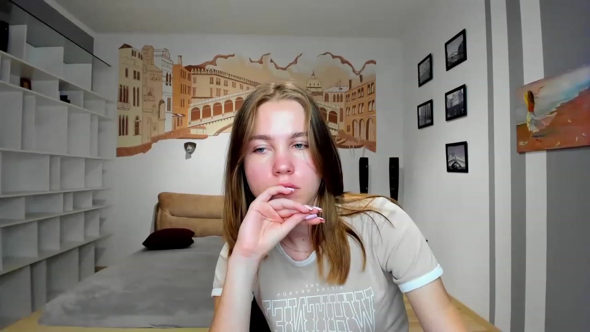 Gallery image thumbnail from KateGordon's myfreecams stream on, 08/14/2023, 09:03 image 3 of 20