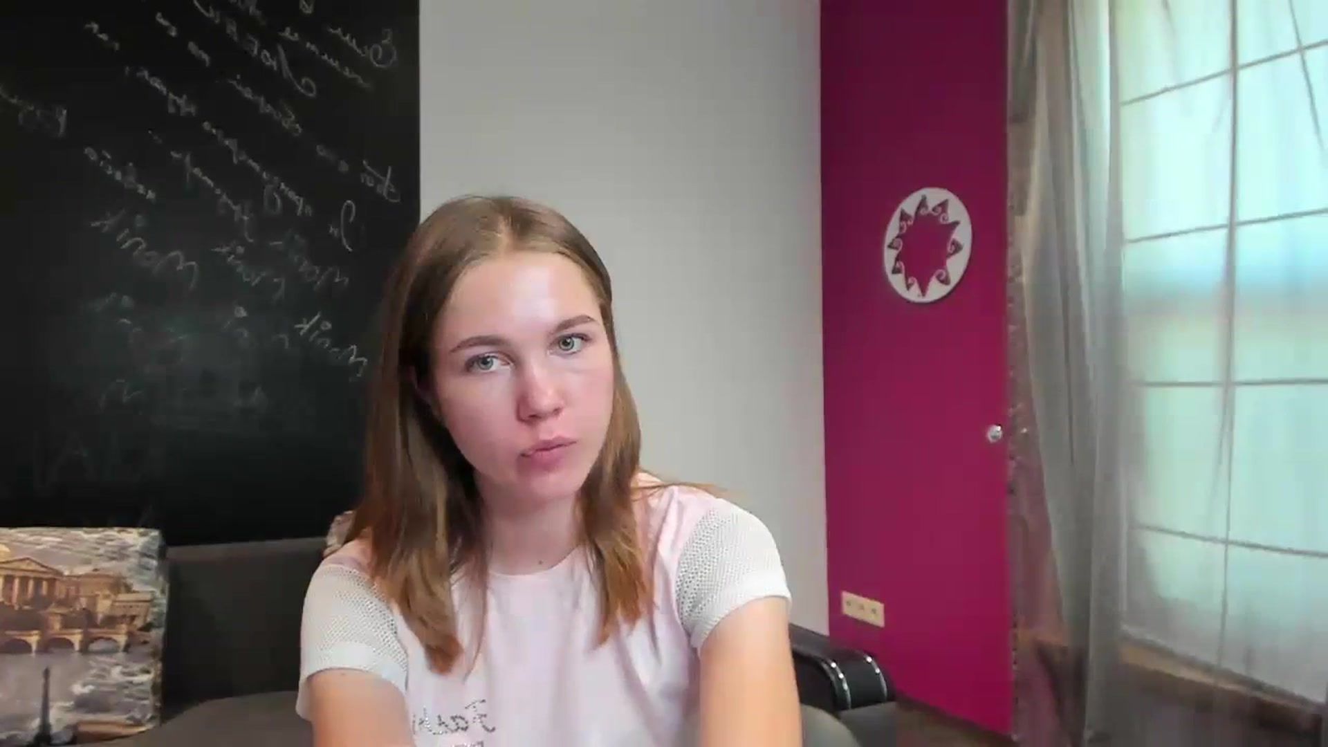 Gallery image thumbnail from KateGordon's myfreecams stream on, 08/16/2023, 10:10 image 10 of 20