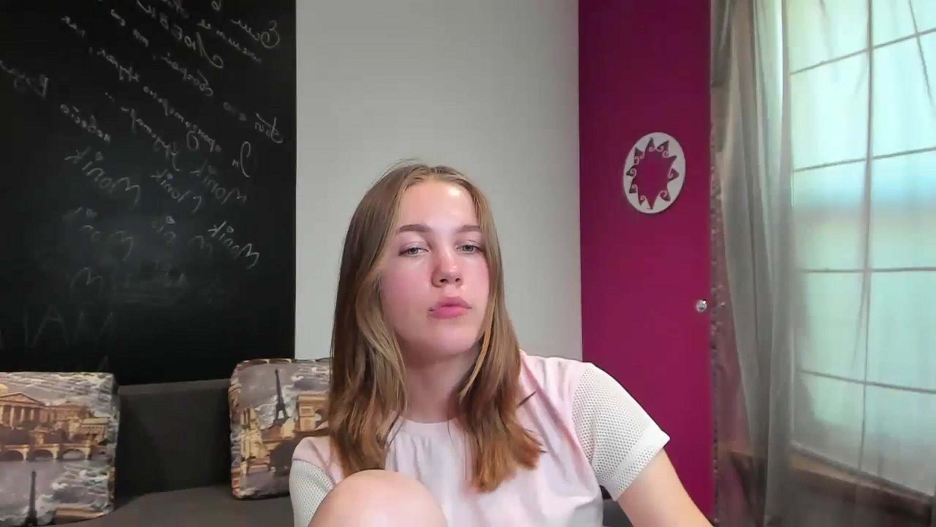Gallery image thumbnail from KateGordon's myfreecams stream on, 08/16/2023, 11:03 image 10 of 20