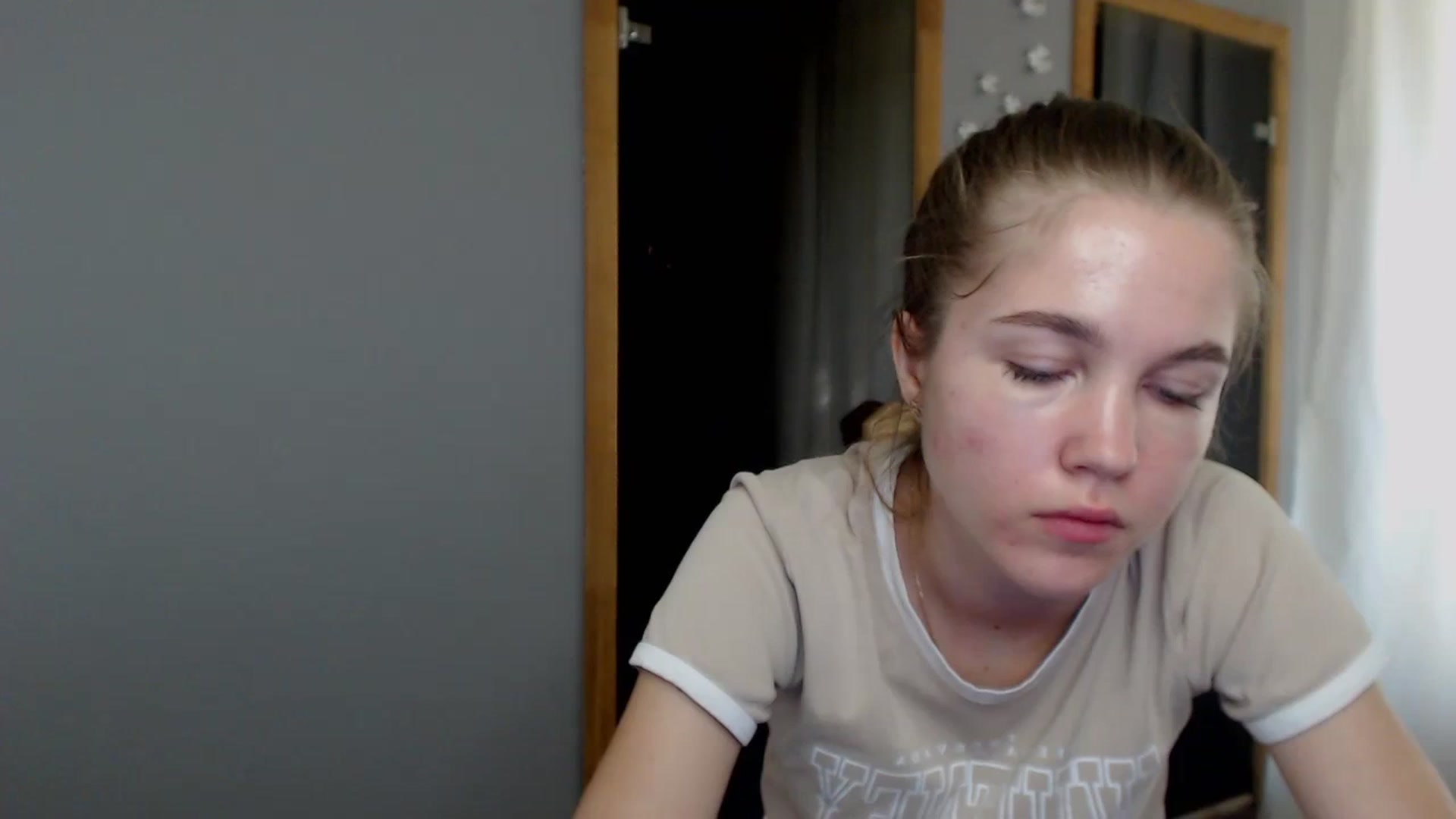 Gallery image thumbnail from KateGordon's myfreecams stream on, 08/29/2023, 07:22 image 10 of 20