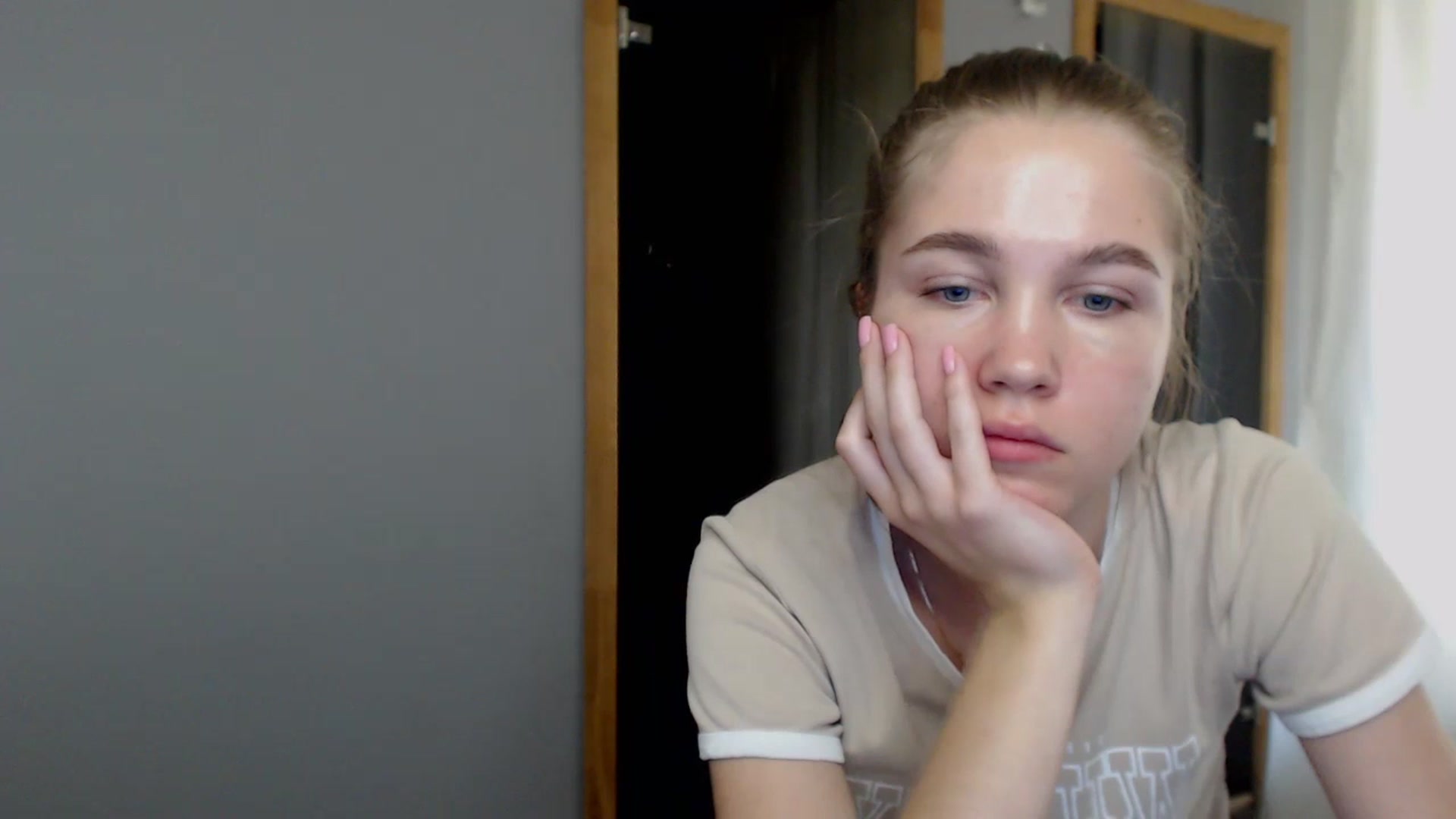 Gallery image thumbnail from KateGordon's myfreecams stream on, 08/29/2023, 07:22 image 12 of 20