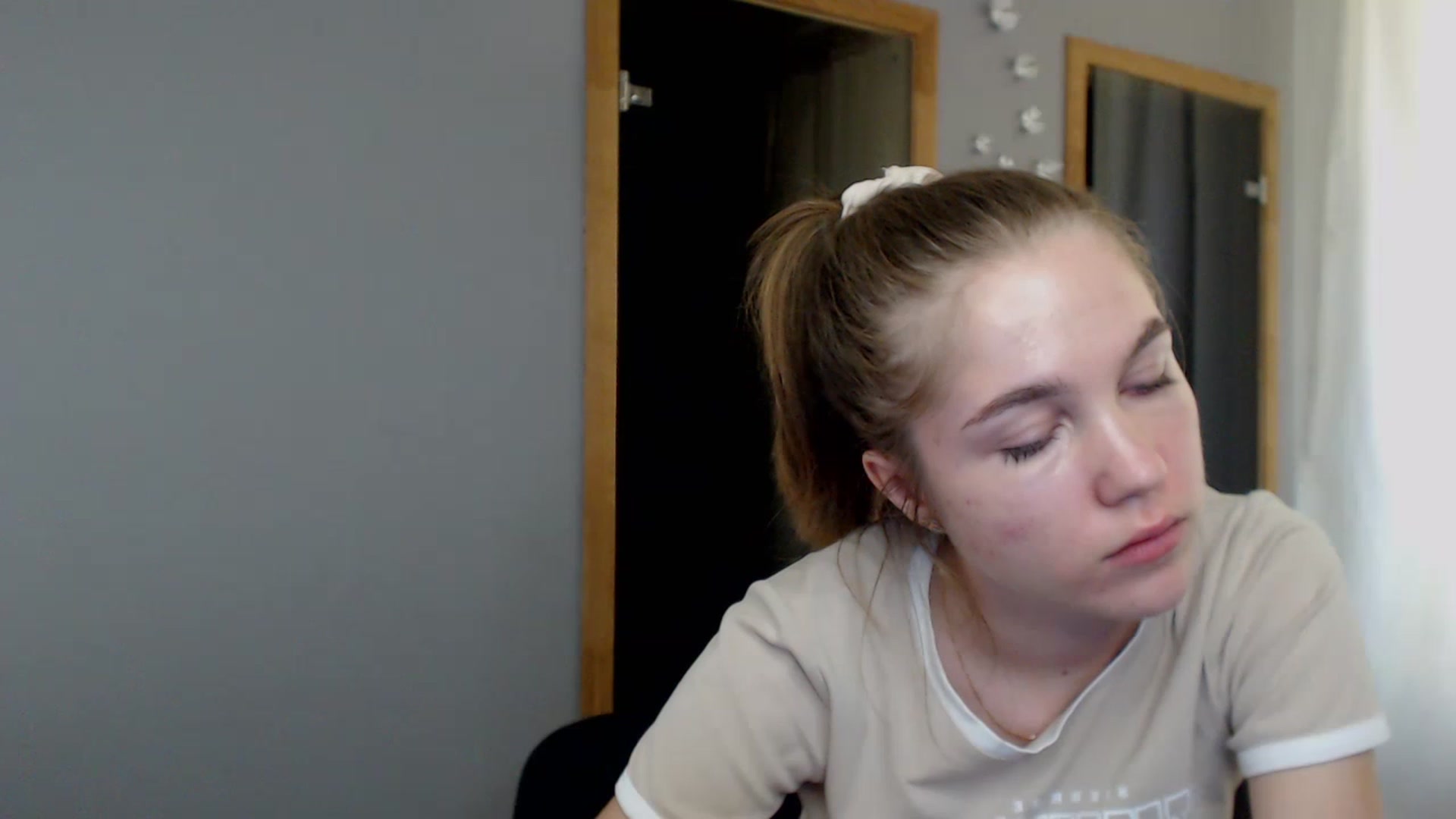 Gallery image thumbnail from KateGordon's myfreecams stream on, 08/29/2023, 11:00 image 11 of 20