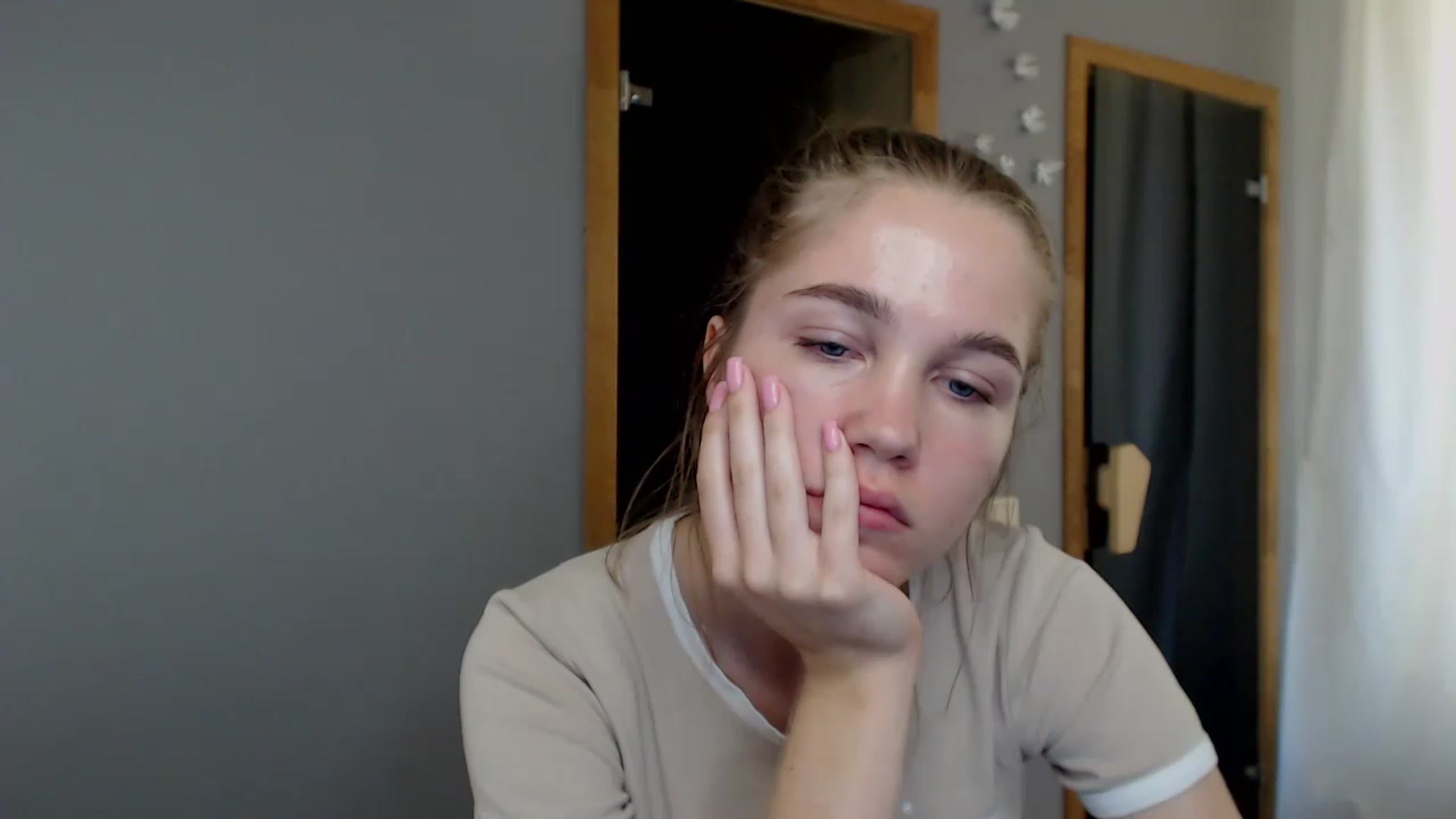 Gallery image thumbnail from KateGordon's myfreecams stream on, 08/29/2023, 11:00 image 14 of 20