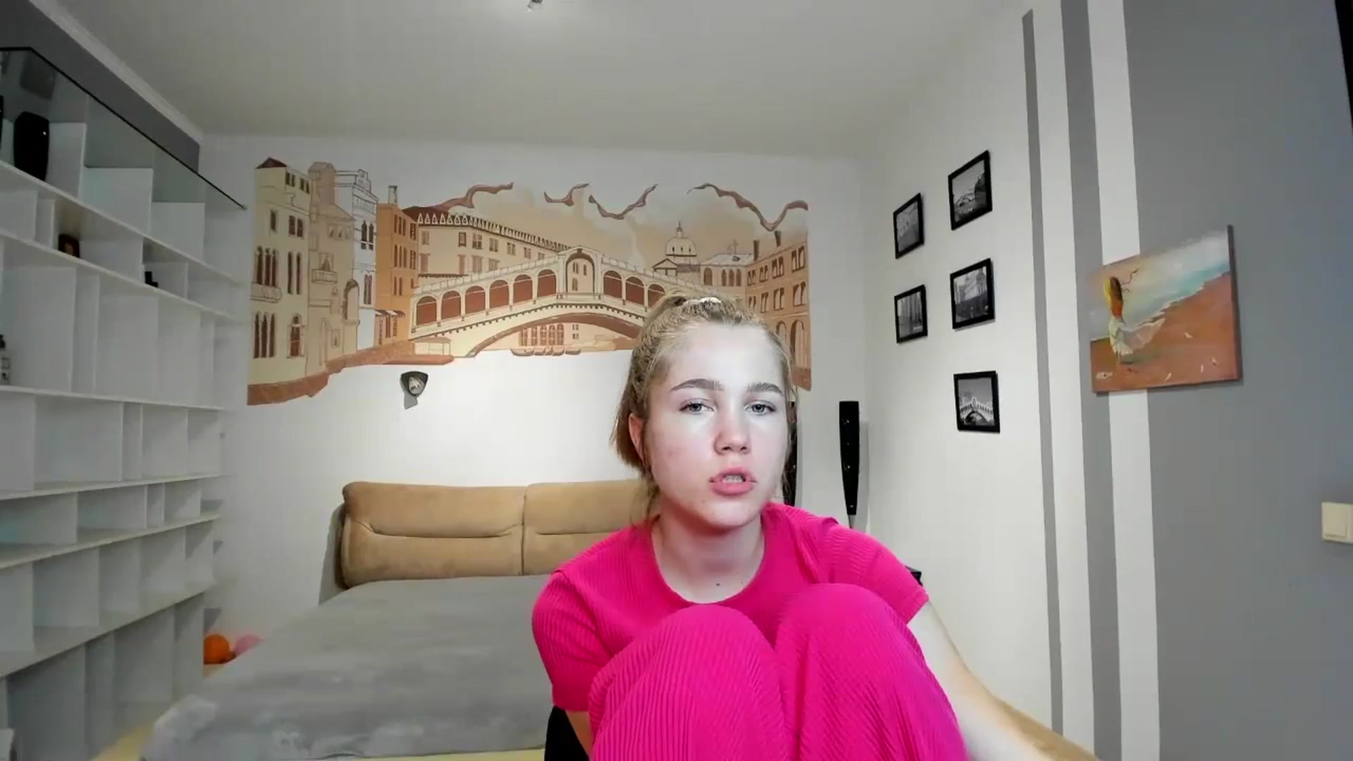 Gallery image thumbnail from KateGordon's myfreecams stream on, 08/30/2023, 07:49 image 11 of 20