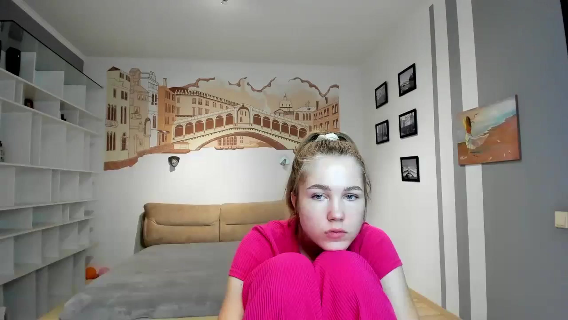 Gallery image thumbnail from KateGordon's myfreecams stream on, 08/30/2023, 07:49 image 12 of 20