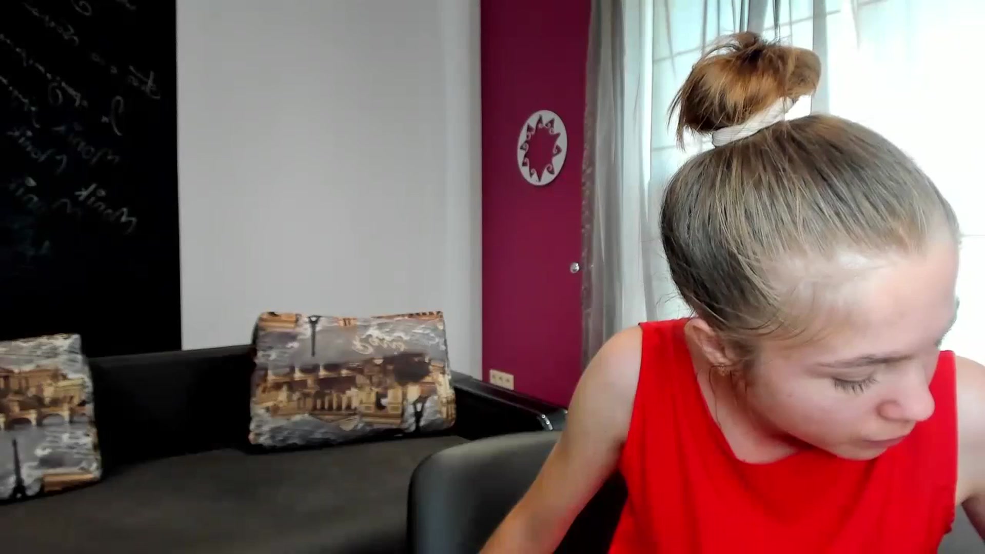 Gallery image thumbnail from KateGordon's myfreecams stream on, 08/31/2023, 10:01 image 1 of 20