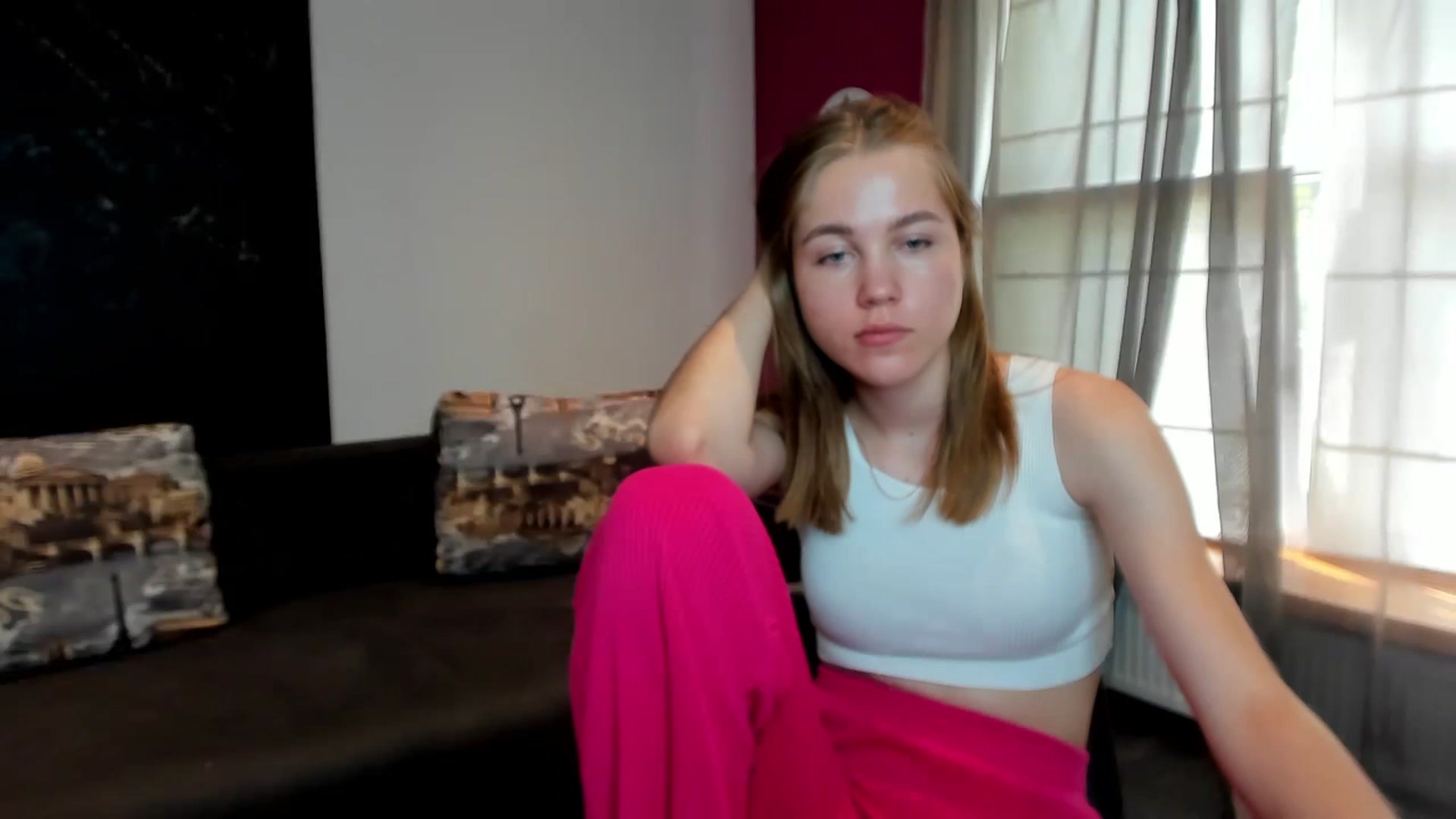 Gallery image thumbnail from KateGordon's myfreecams stream on, 09/01/2023, 10:16 image 9 of 20