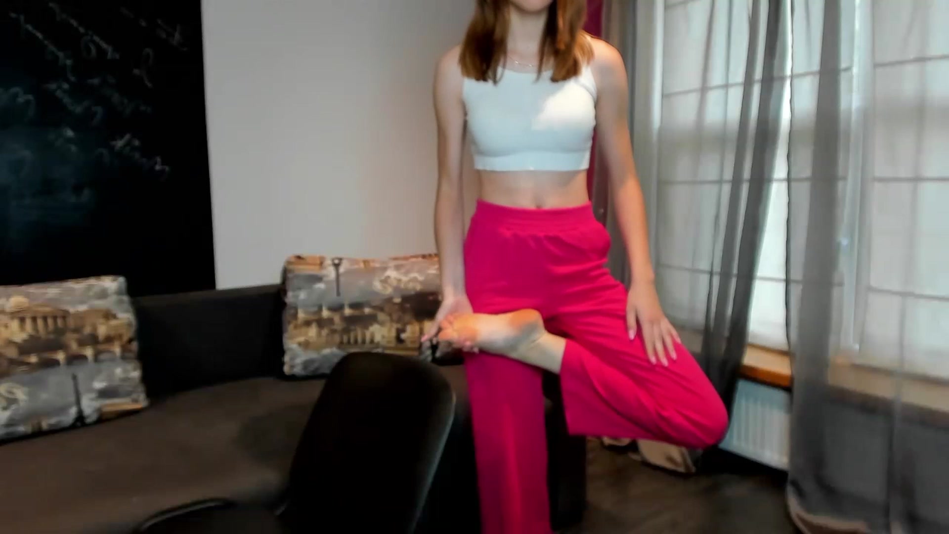 Gallery image thumbnail from KateGordon's myfreecams stream on, 09/01/2023, 10:16 image 18 of 20