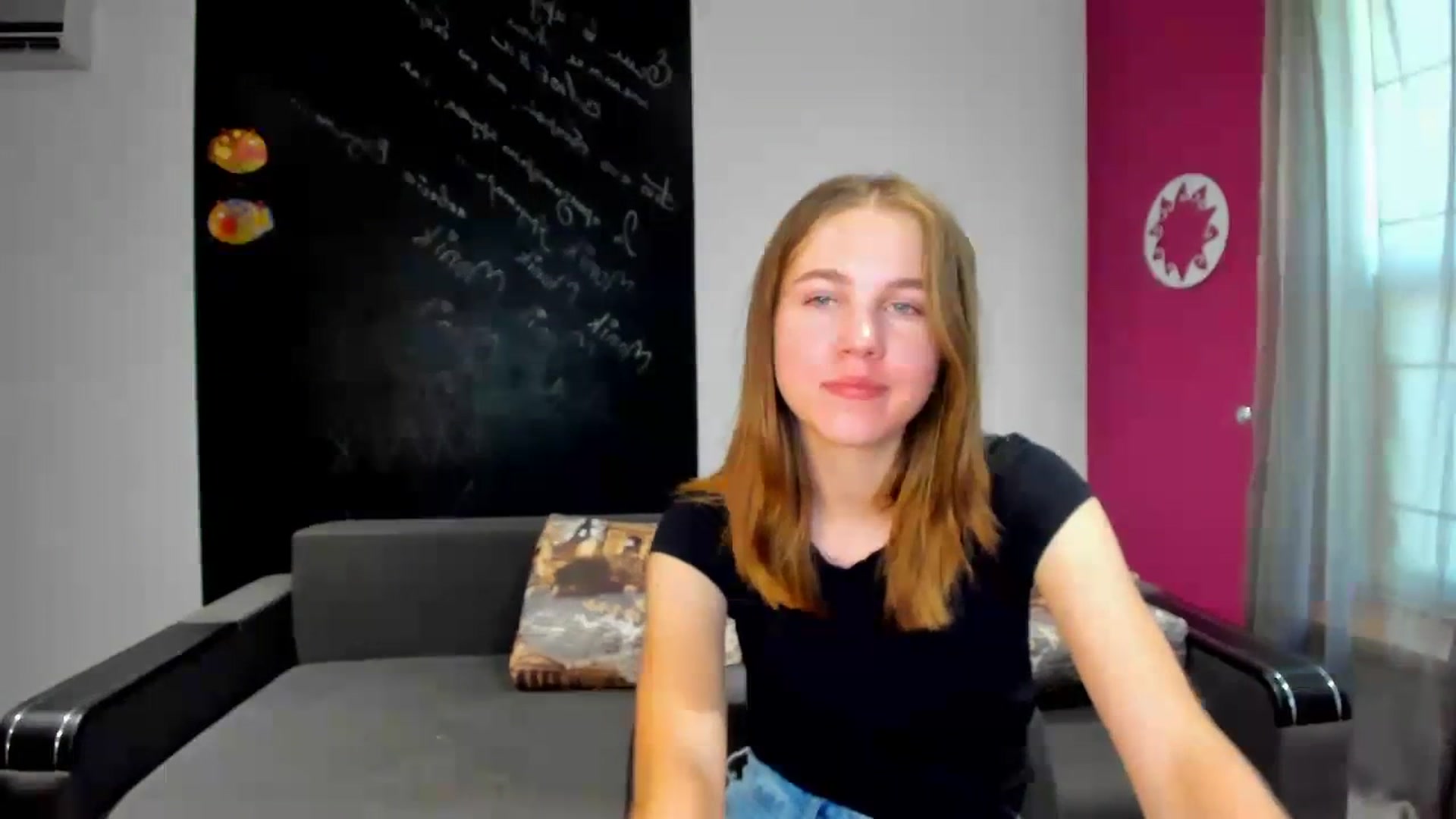 Gallery image thumbnail from KateGordon's myfreecams stream on, 09/04/2023, 10:40 image 11 of 20