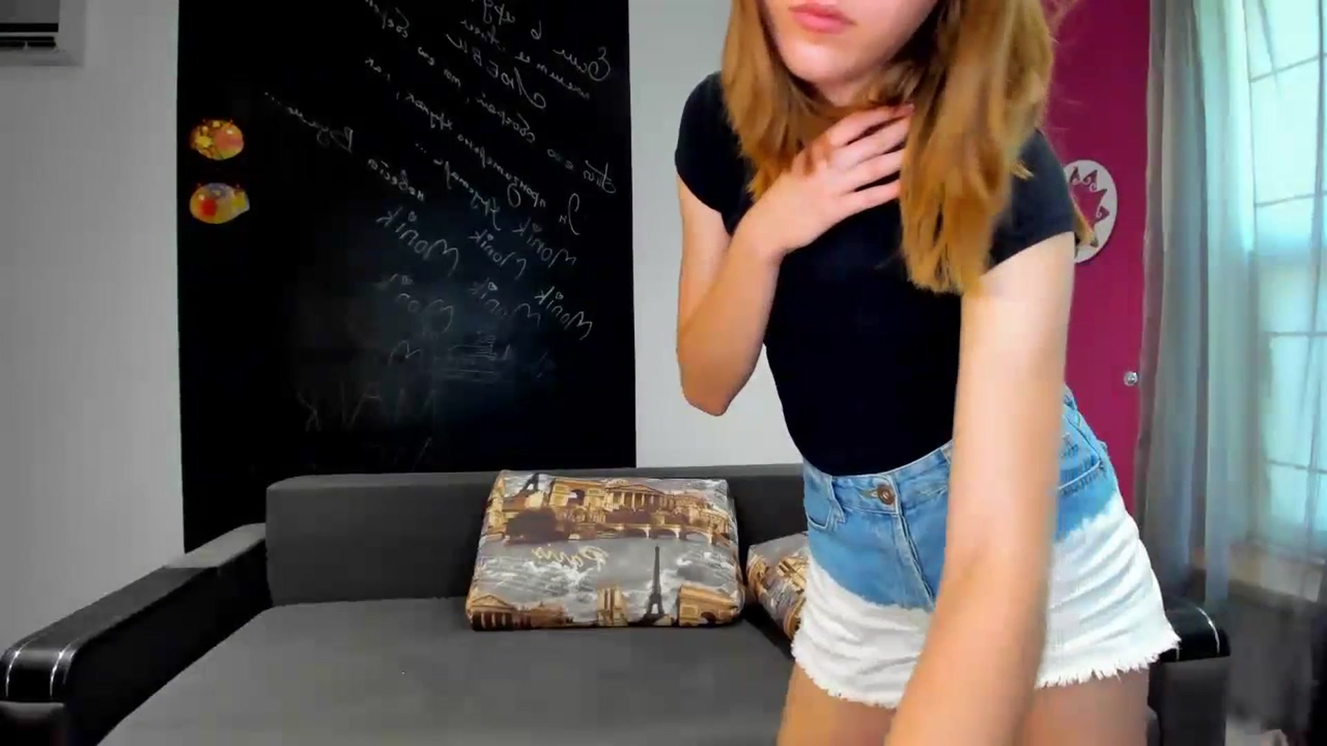 Gallery image thumbnail from KateGordon's myfreecams stream on, 09/04/2023, 10:40 image 7 of 20