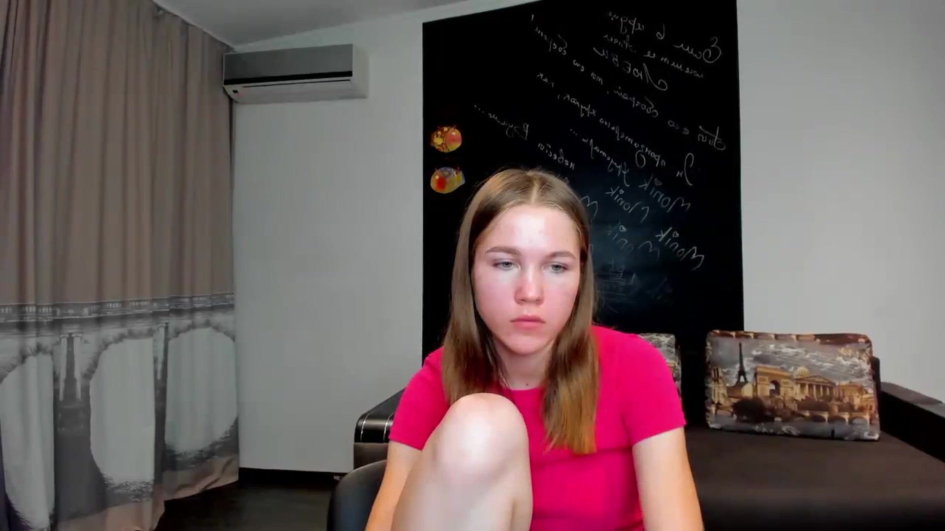 Gallery image thumbnail from KateGordon's myfreecams stream on, 09/06/2023, 11:06 image 19 of 20