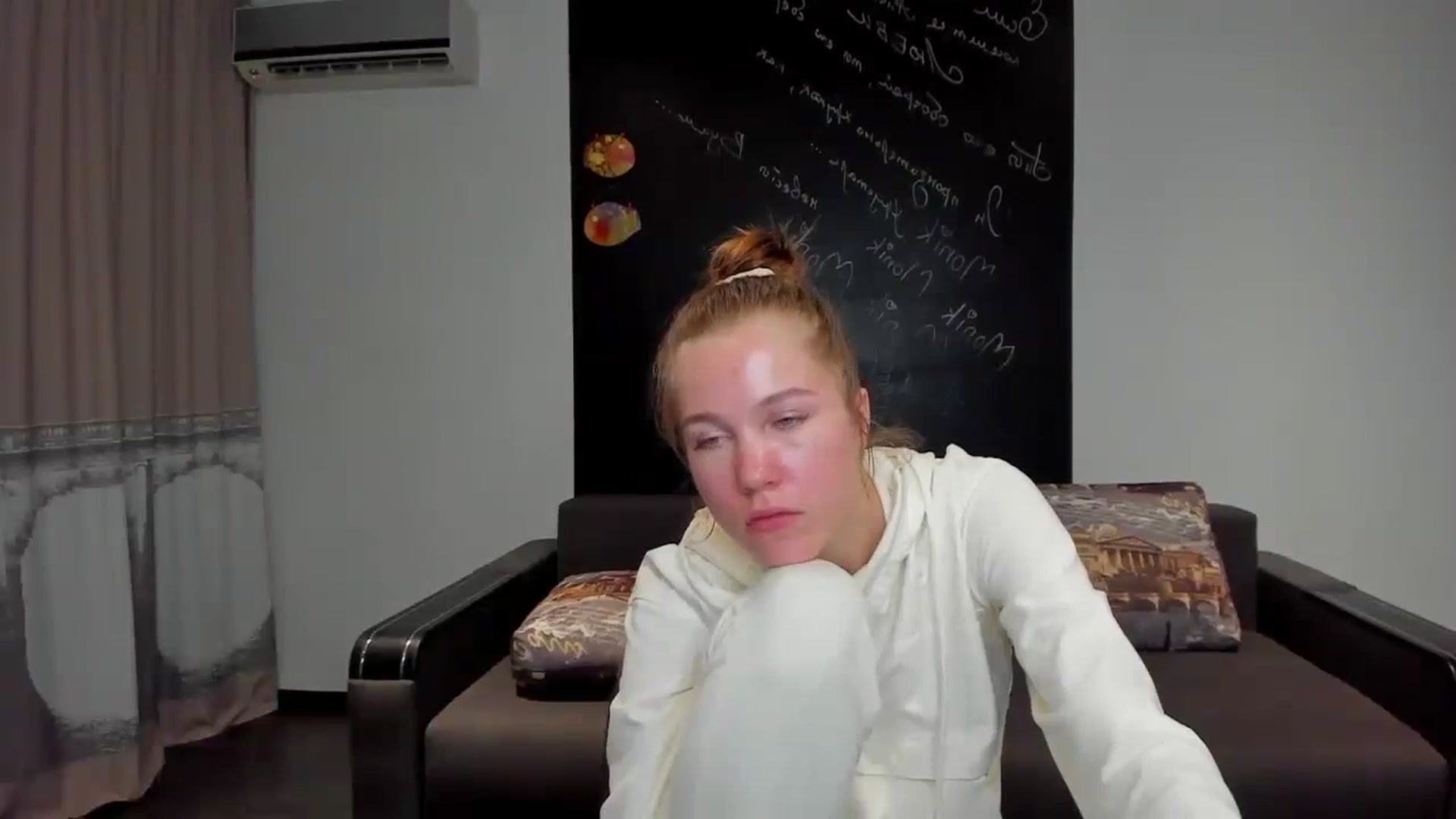 Gallery image thumbnail from KateGordon's myfreecams stream on, 09/08/2023, 12:49 image 11 of 20