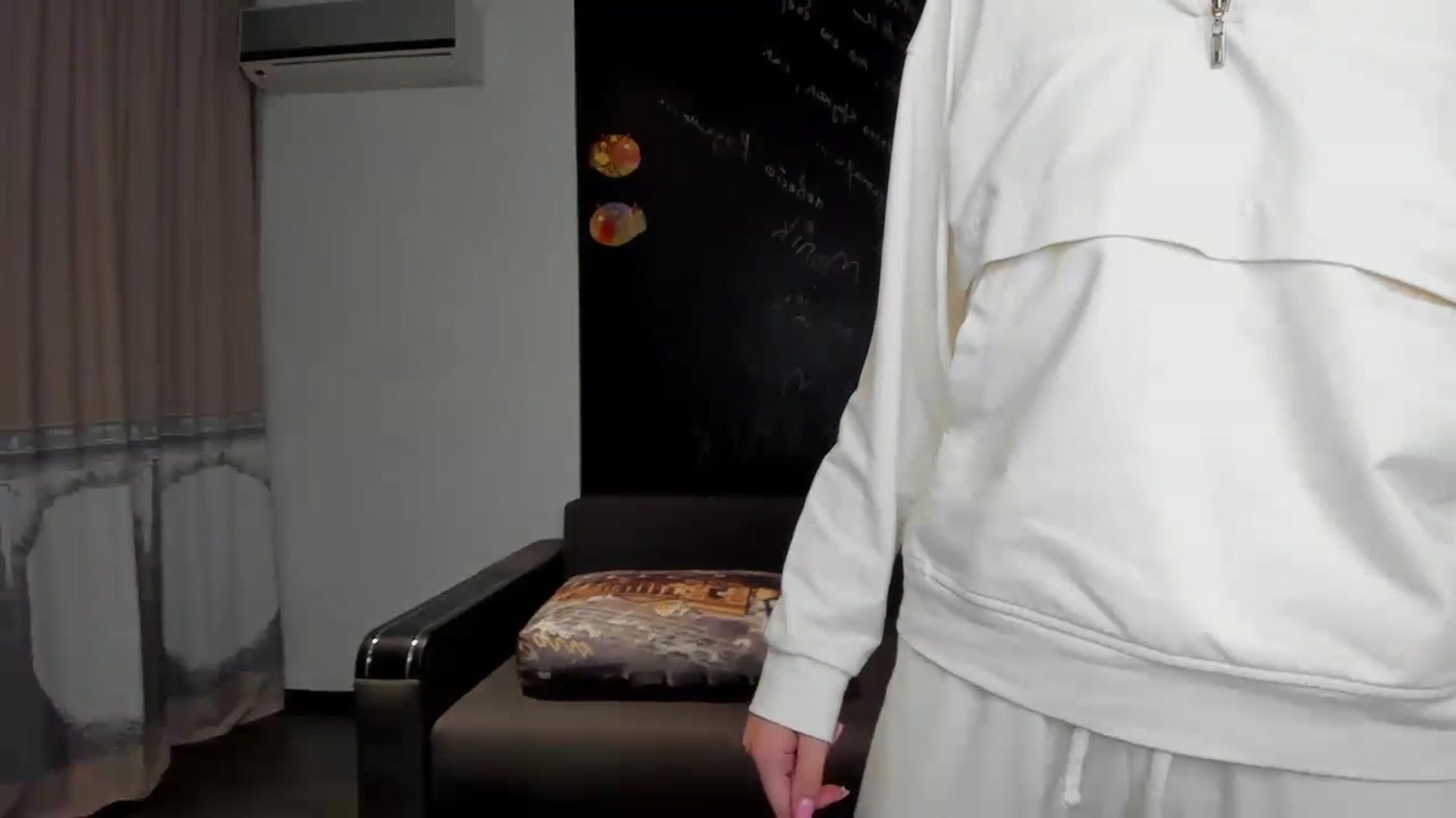 Gallery image thumbnail from KateGordon's myfreecams stream on, 09/08/2023, 13:59 image 17 of 20