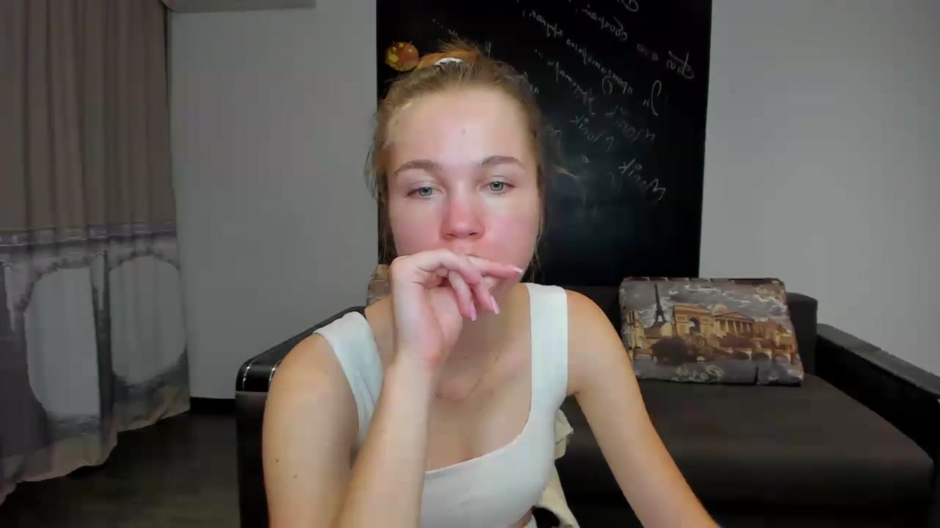 Gallery image thumbnail from KateGordon's myfreecams stream on, 09/08/2023, 15:27 image 18 of 20