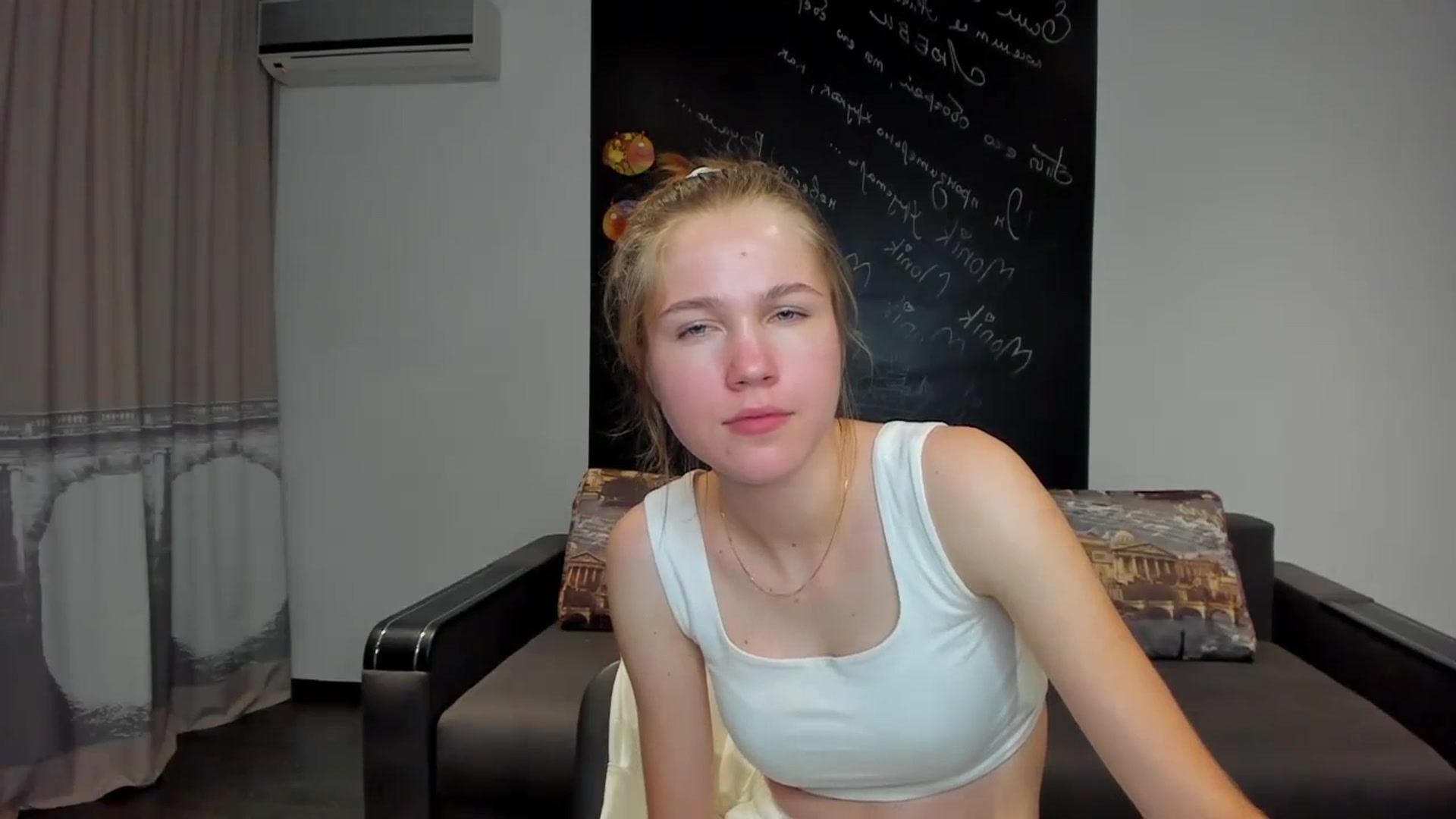 Gallery image thumbnail from KateGordon's myfreecams stream on, 09/08/2023, 16:42 image 20 of 20