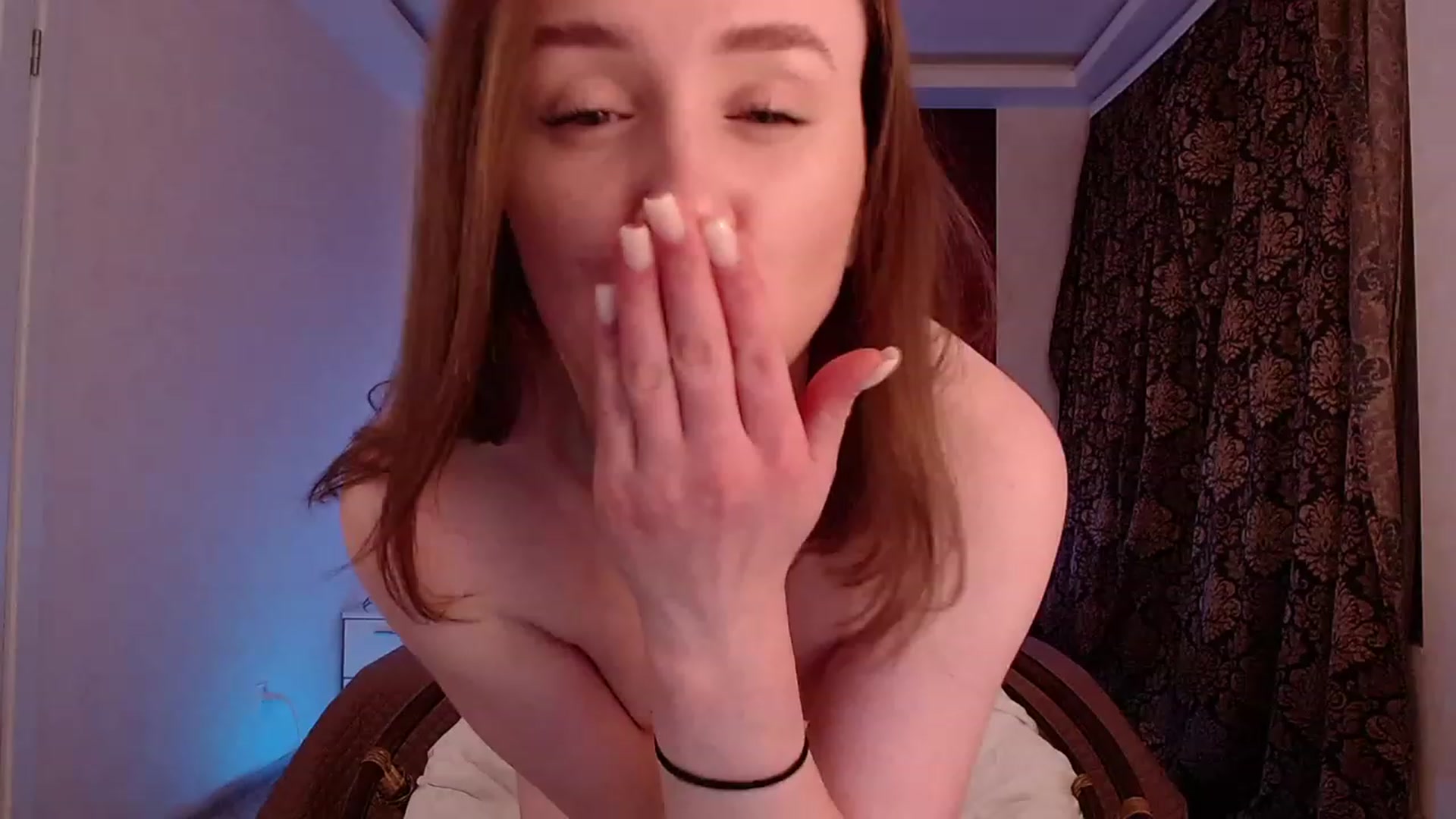 Gallery image thumbnail from KateGreen's myfreecams stream on, 11/27/2022, 17:52 image 12 of 20