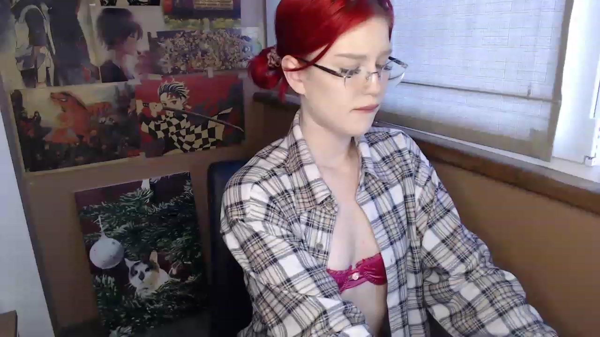 Gallery image thumbnail from KateKoss's myfreecams stream on, 12/07/2022, 10:20 image 15 of 20