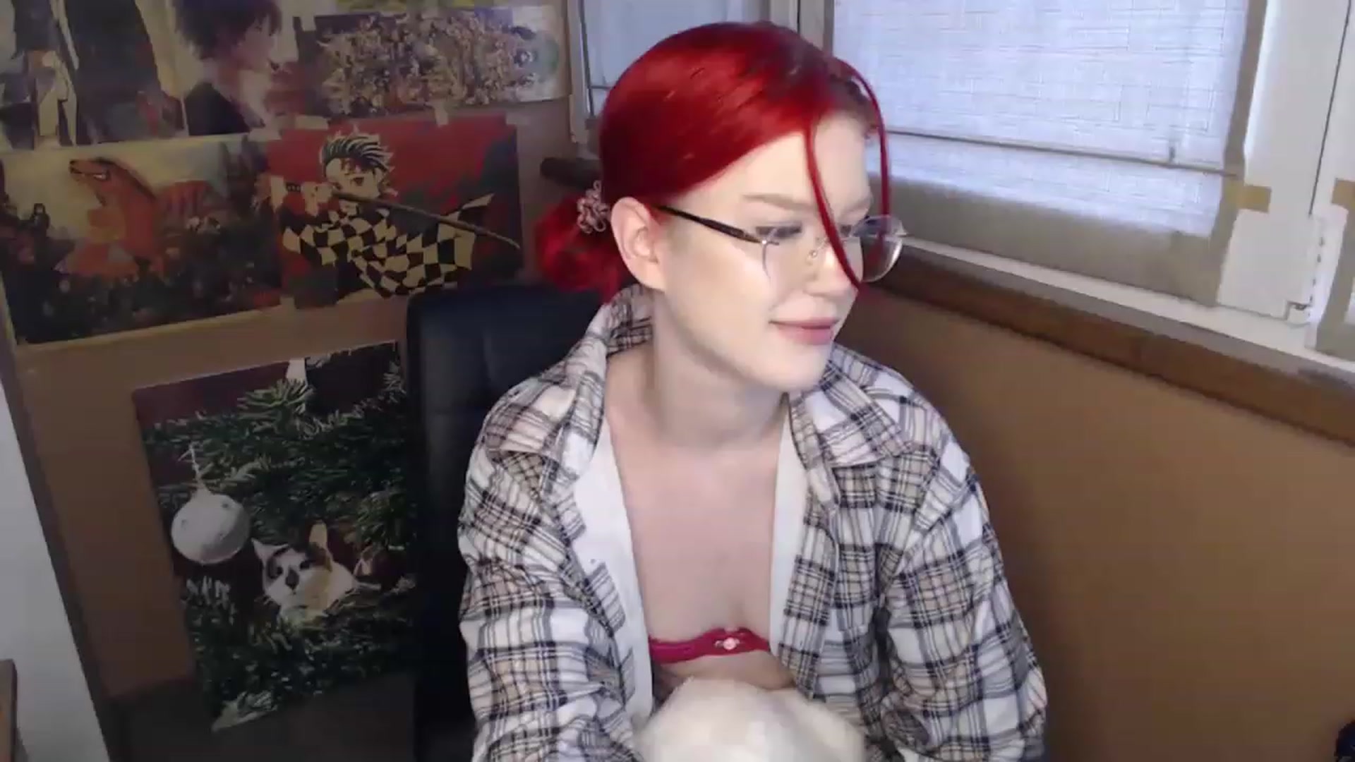 Gallery image thumbnail from KateKoss's myfreecams stream on, 12/07/2022, 11:25 image 16 of 20