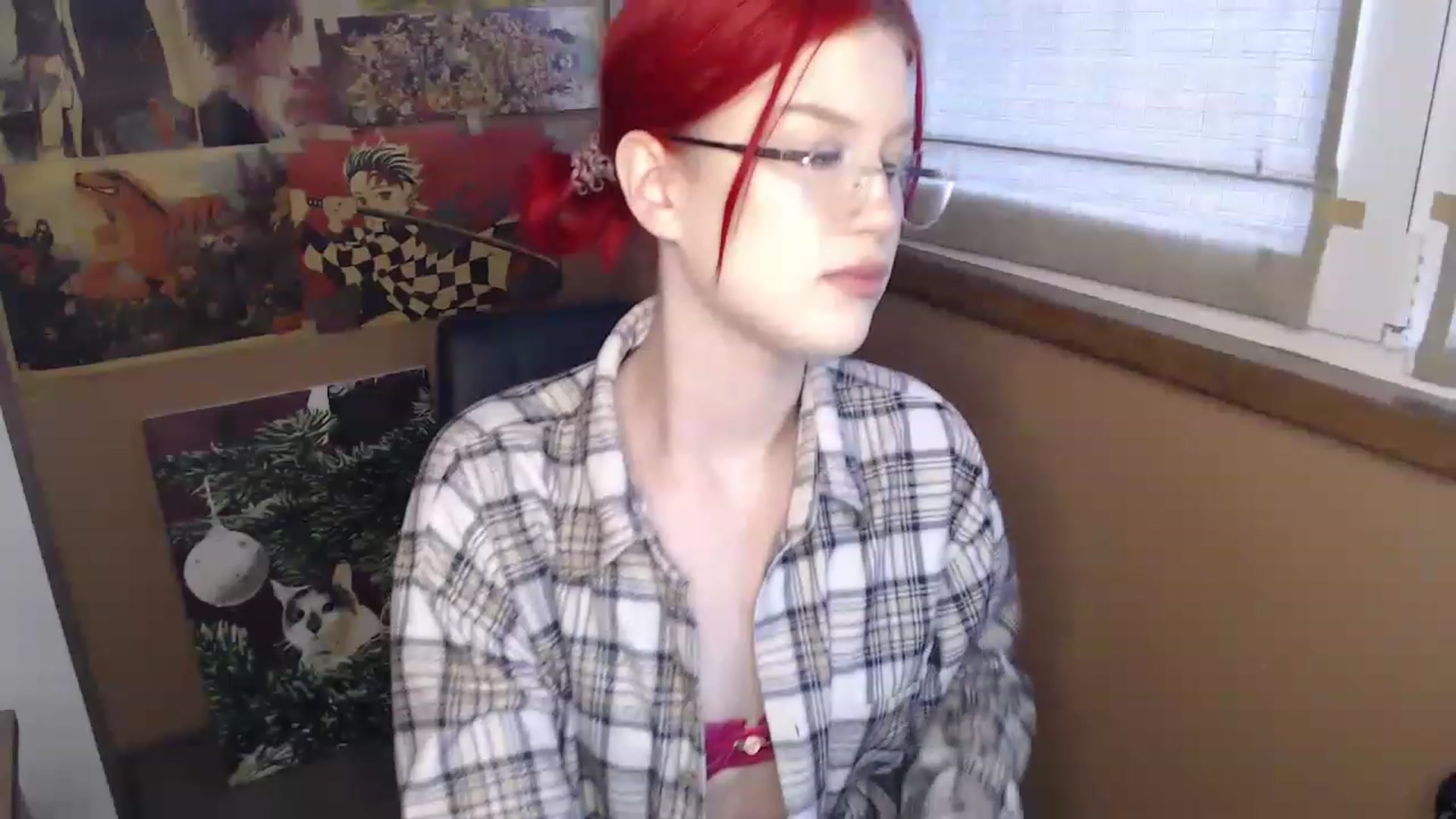 Gallery image thumbnail from KateKoss's myfreecams stream on, 12/07/2022, 11:25 image 15 of 20