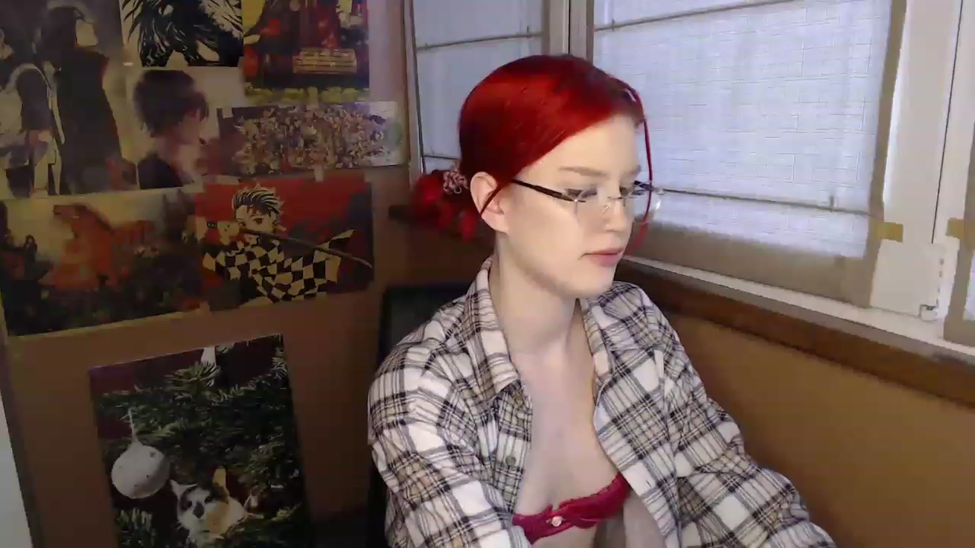 Gallery image thumbnail from KateKoss's myfreecams stream on, 12/07/2022, 11:51 image 13 of 20