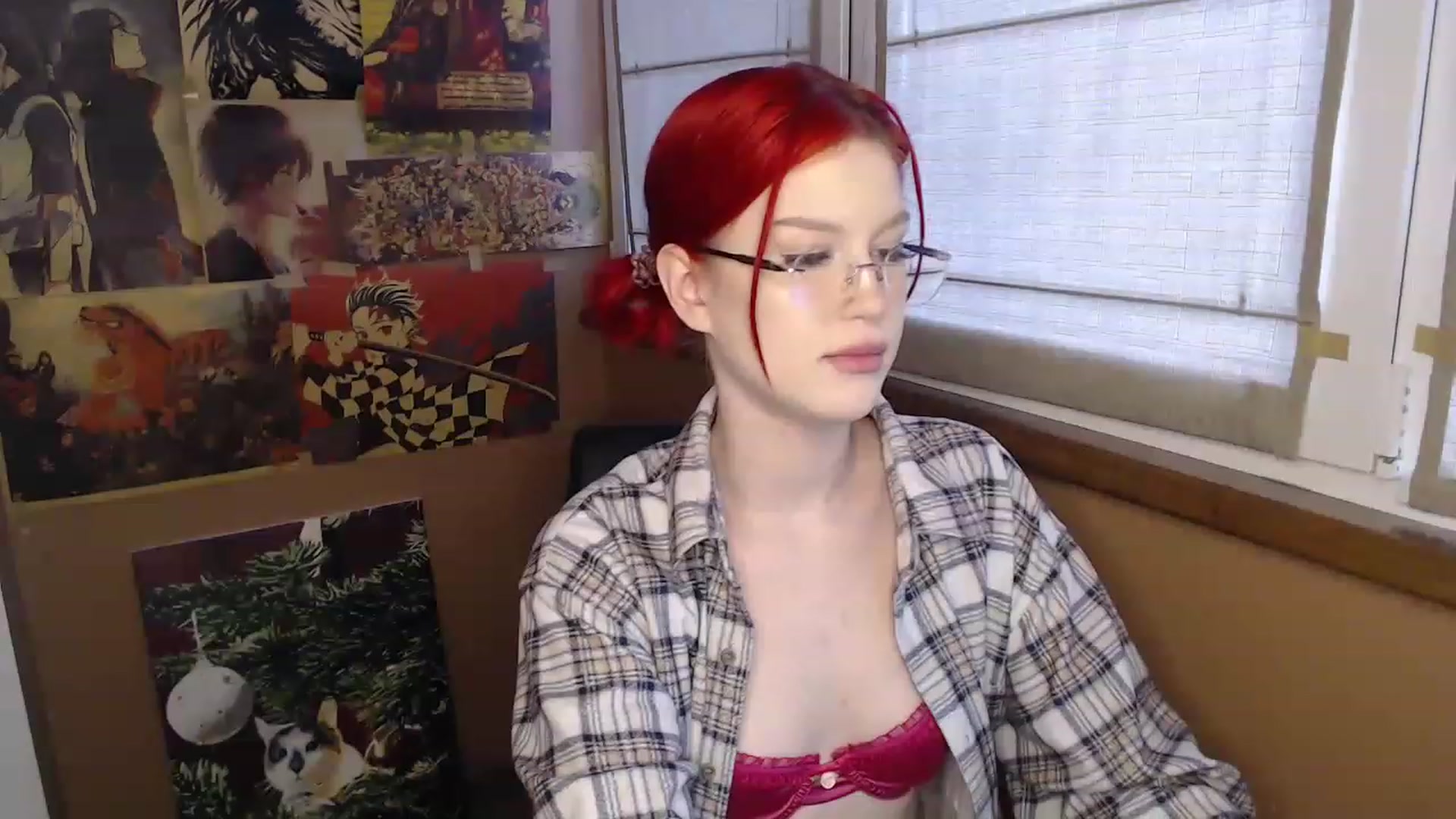 Gallery image thumbnail from KateKoss's myfreecams stream on, 12/07/2022, 11:51 image 17 of 20