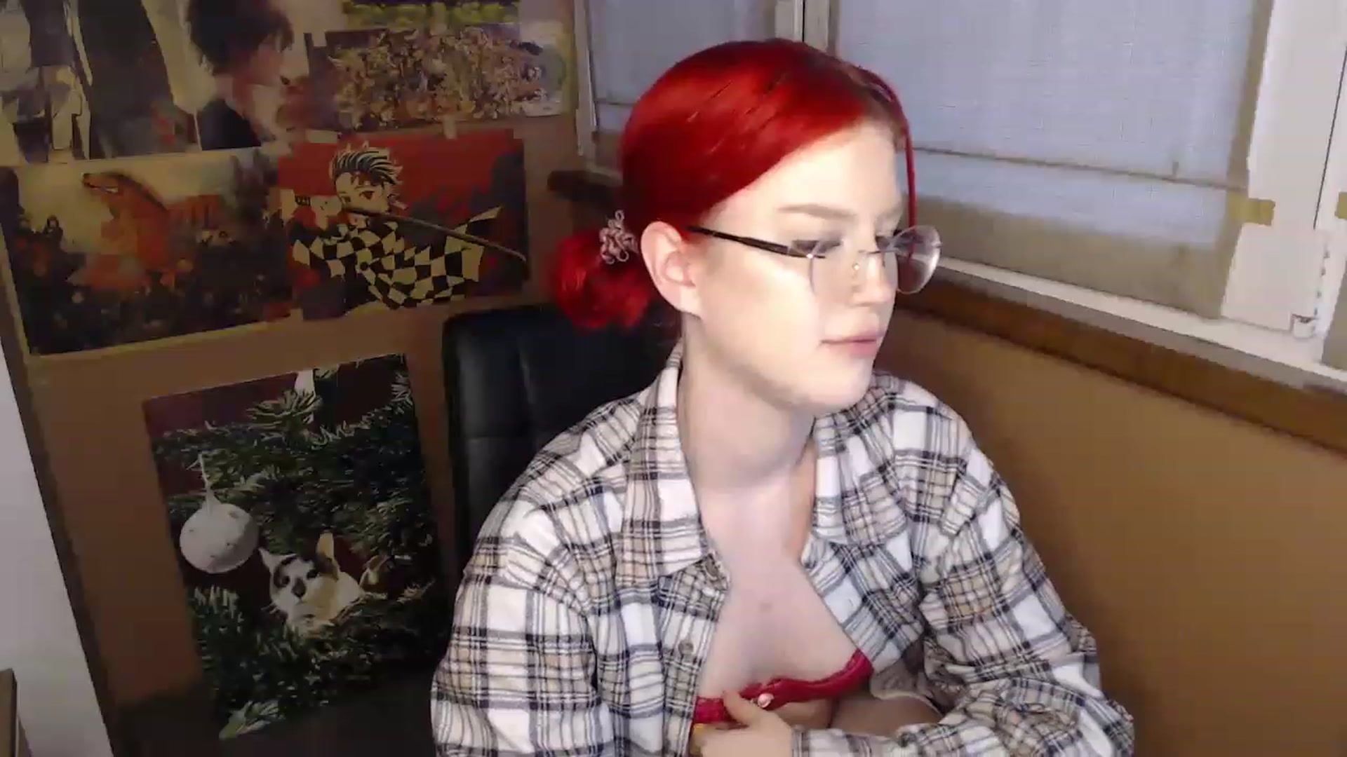 Gallery image thumbnail from KateKoss's myfreecams stream on, 12/07/2022, 12:58 image 11 of 20