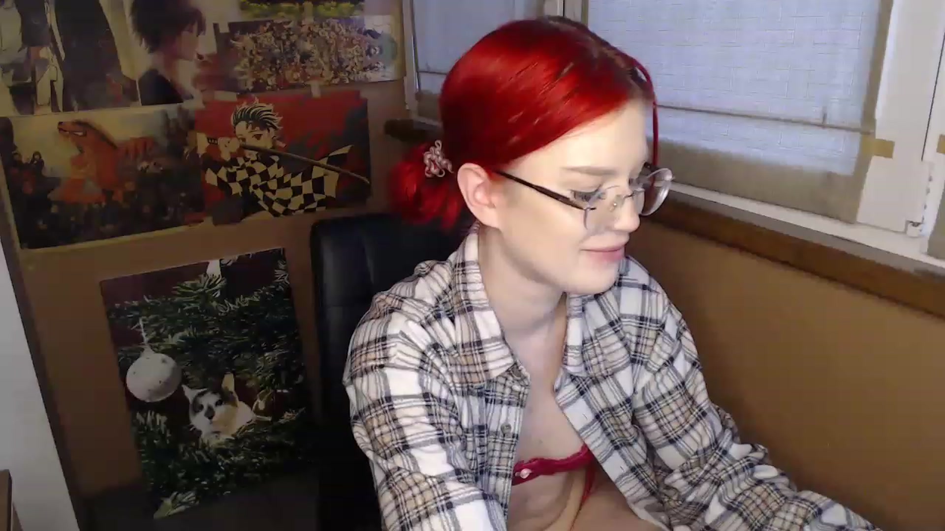 Gallery image thumbnail from KateKoss's myfreecams stream on, 12/07/2022, 12:58 image 20 of 20