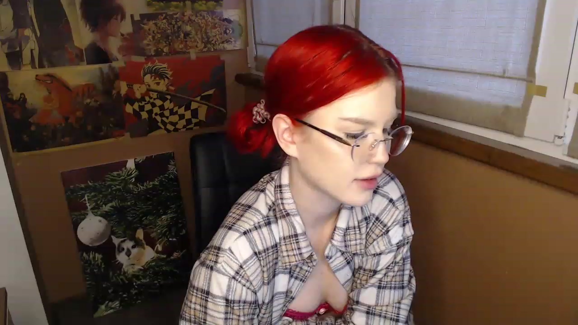 Gallery image thumbnail from KateKoss's myfreecams stream on, 12/07/2022, 12:58 image 15 of 20