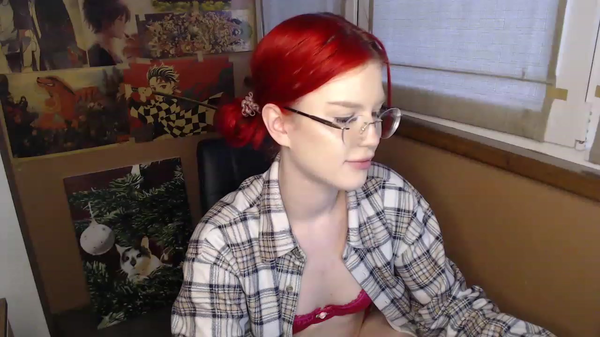 Gallery image thumbnail from KateKoss's myfreecams stream on, 12/07/2022, 12:58 image 17 of 20