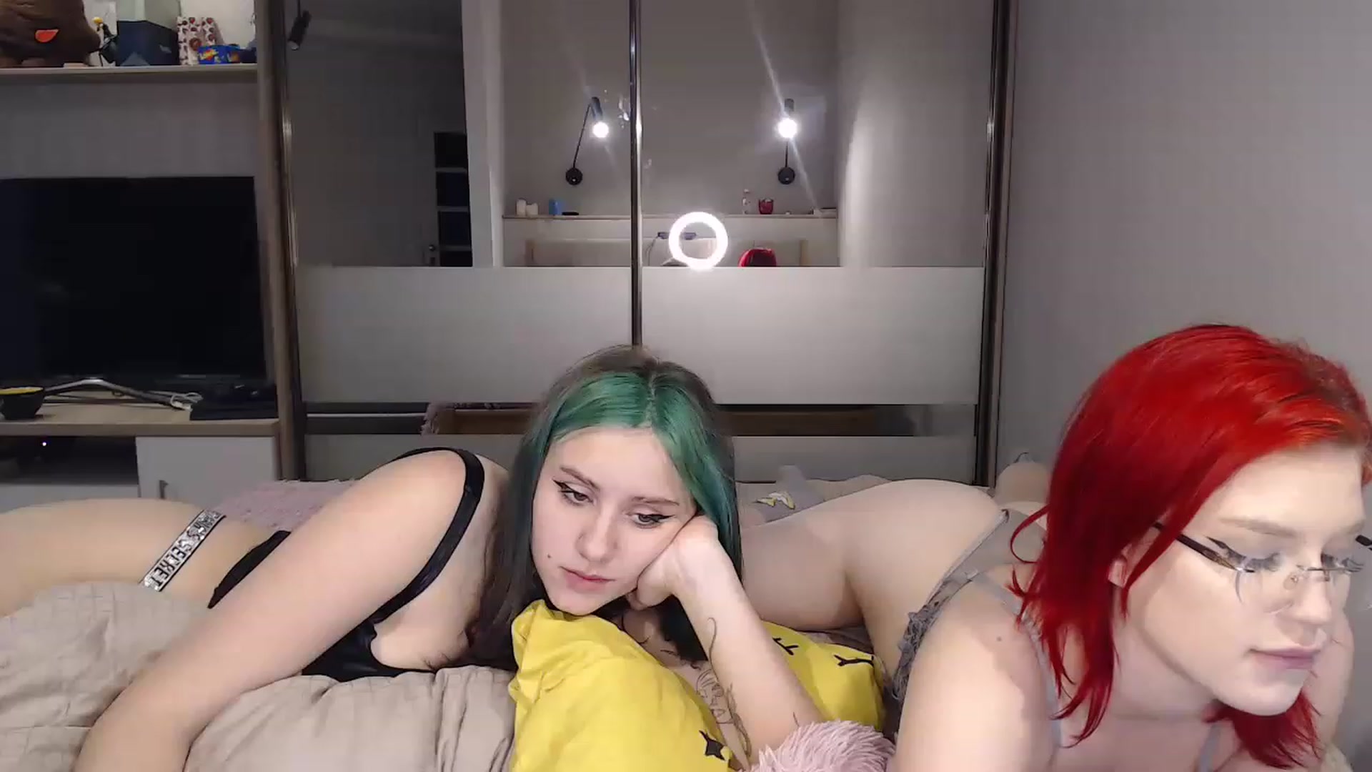 Gallery image thumbnail from KateKoss's myfreecams stream on, 12/09/2022, 14:07 image 6 of 20