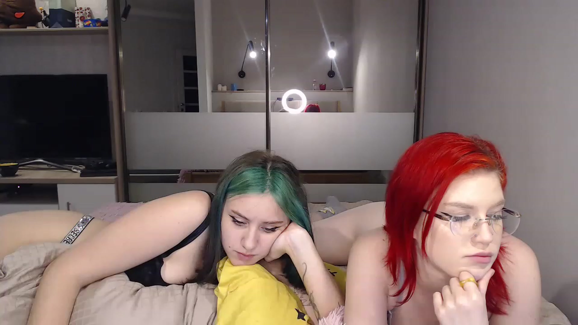 Gallery image thumbnail from KateKoss's myfreecams stream on, 12/09/2022, 14:07 image 9 of 20