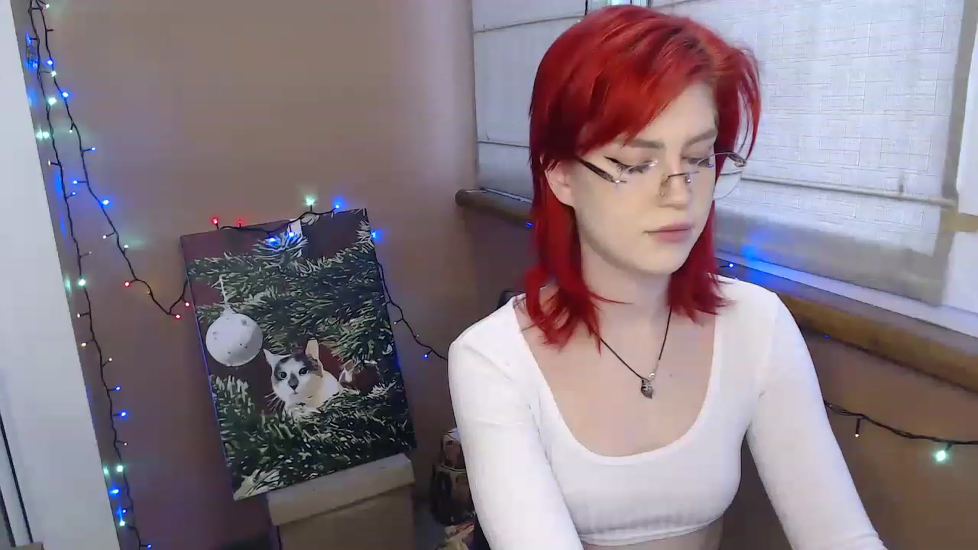 Gallery image thumbnail from KateKoss's myfreecams stream on, 12/16/2022, 09:35 image 20 of 20