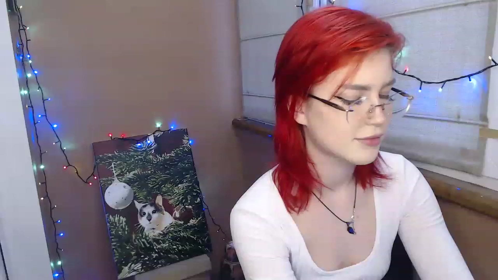 Gallery image thumbnail from KateKoss's myfreecams stream on, 12/16/2022, 12:17 image 16 of 20