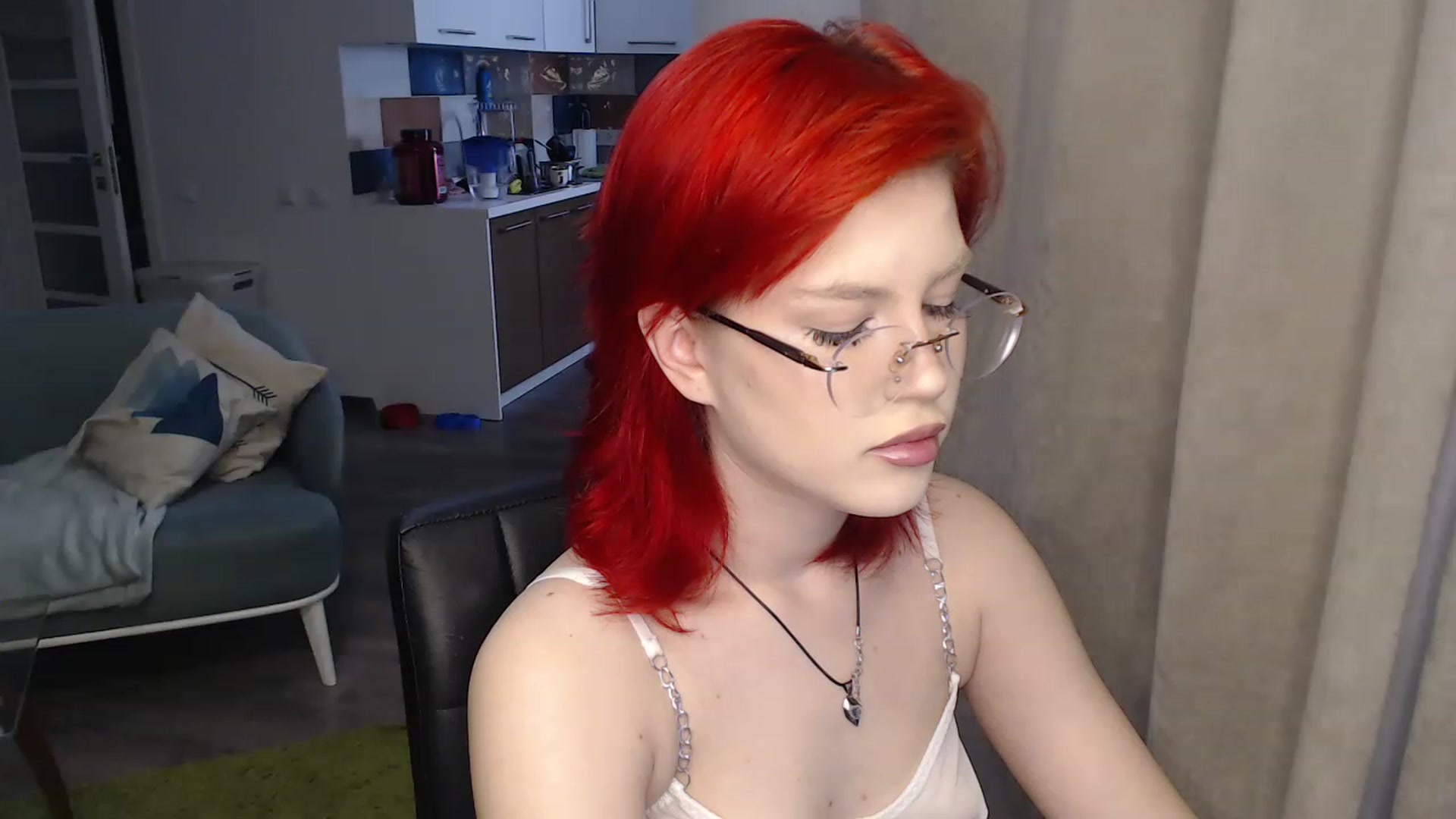 Gallery image thumbnail from KateKoss's myfreecams stream on, 12/19/2022, 09:51 image 2 of 20