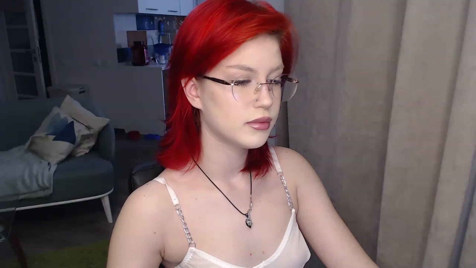 Gallery image thumbnail from KateKoss's myfreecams stream on, 12/19/2022, 09:51 image 16 of 20