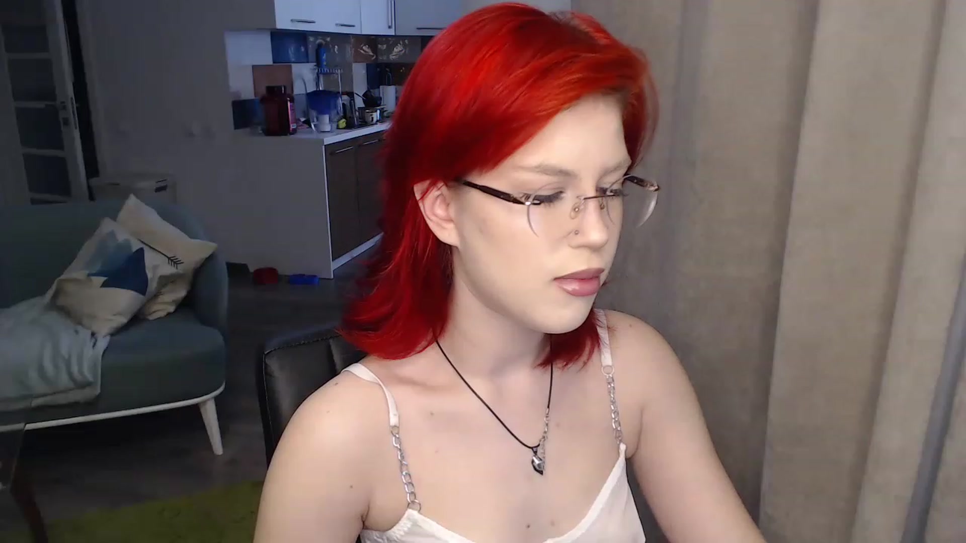 Gallery image thumbnail from KateKoss's myfreecams stream on, 12/19/2022, 09:51 image 7 of 20