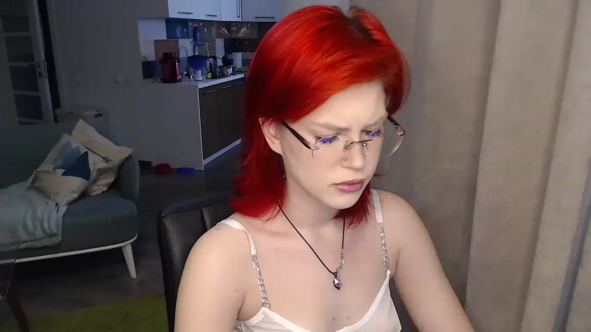 Gallery image thumbnail from KateKoss's myfreecams stream on, 12/19/2022, 09:51 image 12 of 20