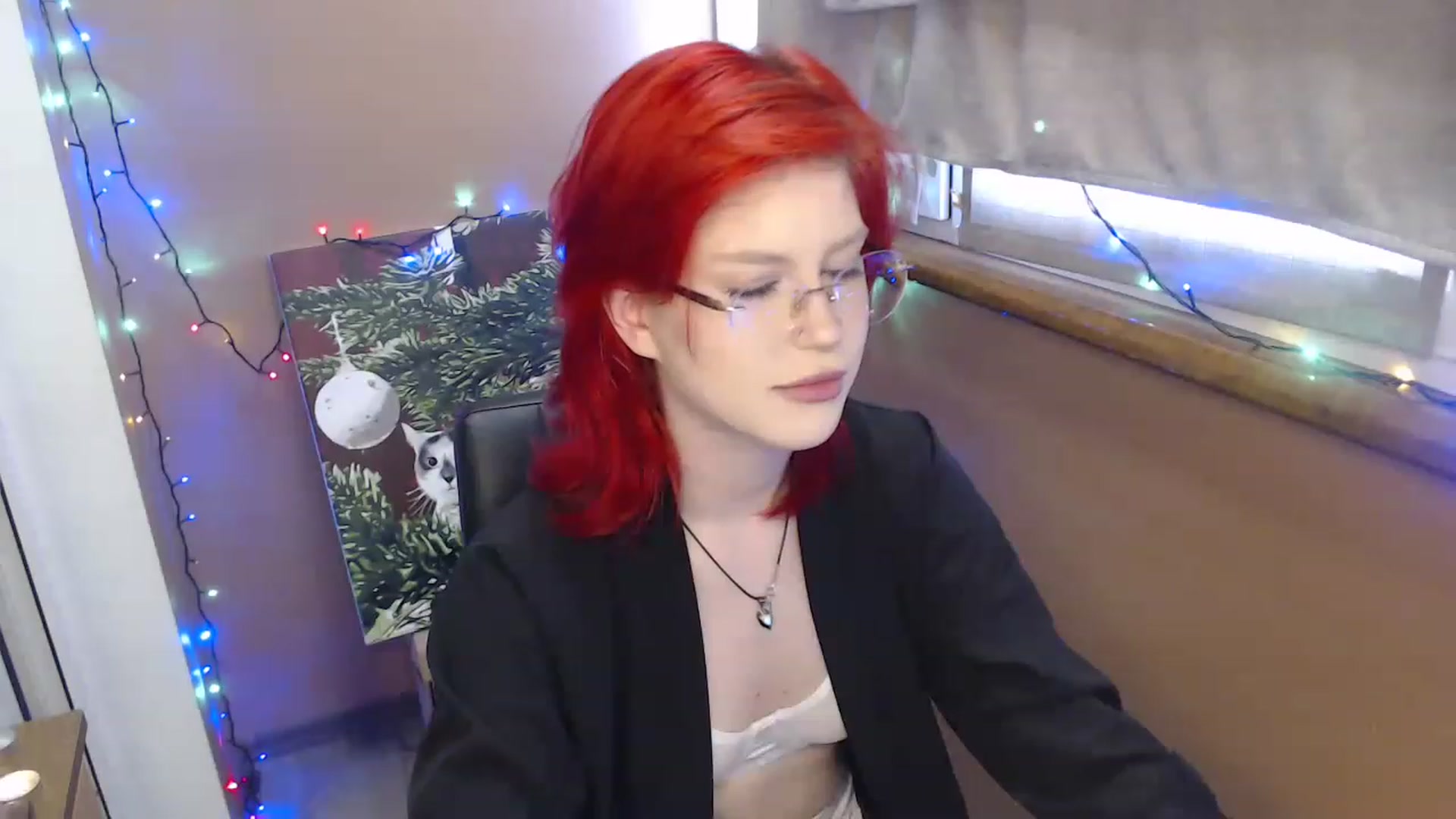 Gallery image thumbnail from KateKoss's myfreecams stream on, 12/19/2022, 11:21 image 12 of 20