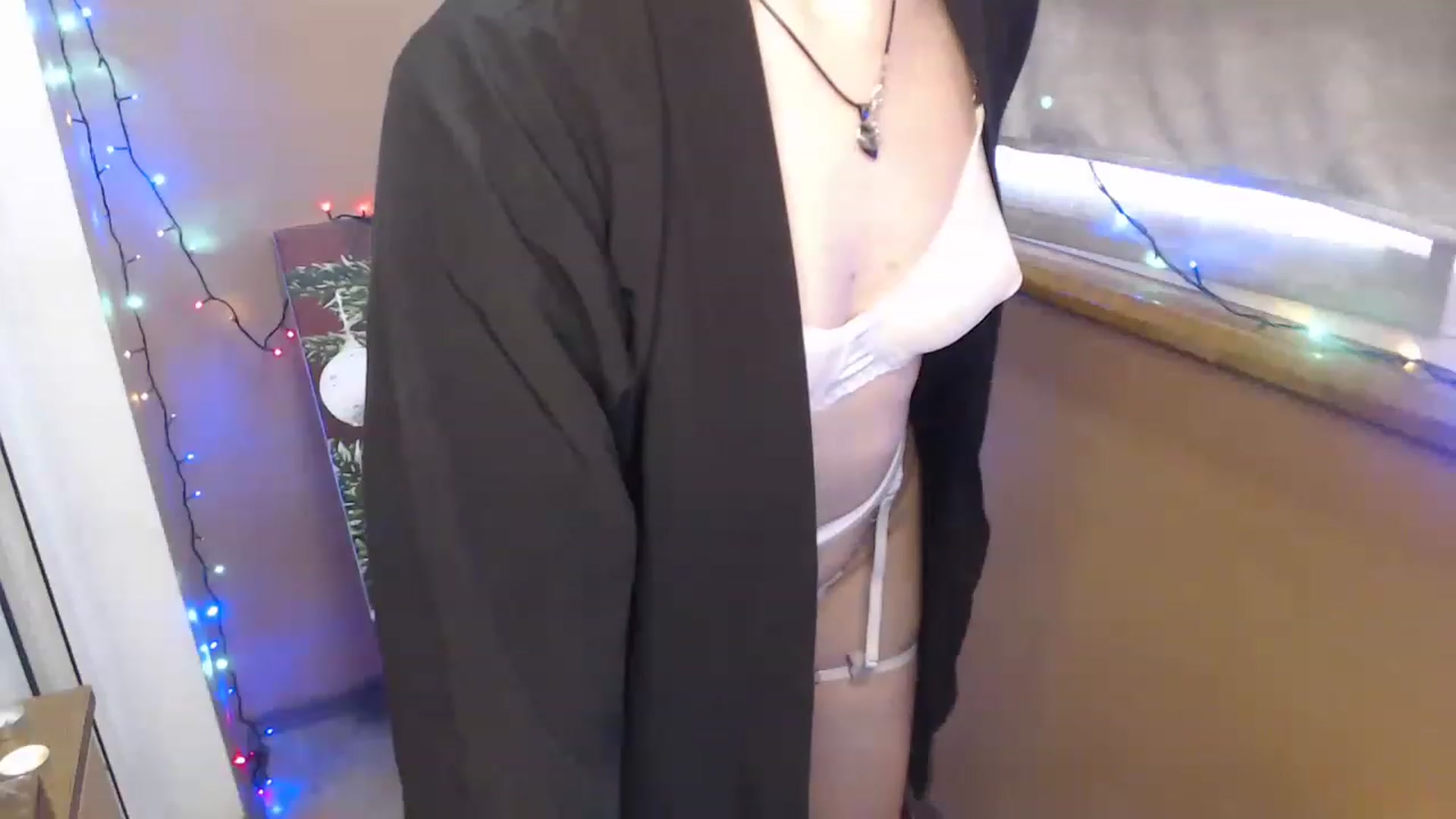 Gallery image thumbnail from KateKoss's myfreecams stream on, 12/19/2022, 11:21 image 18 of 20