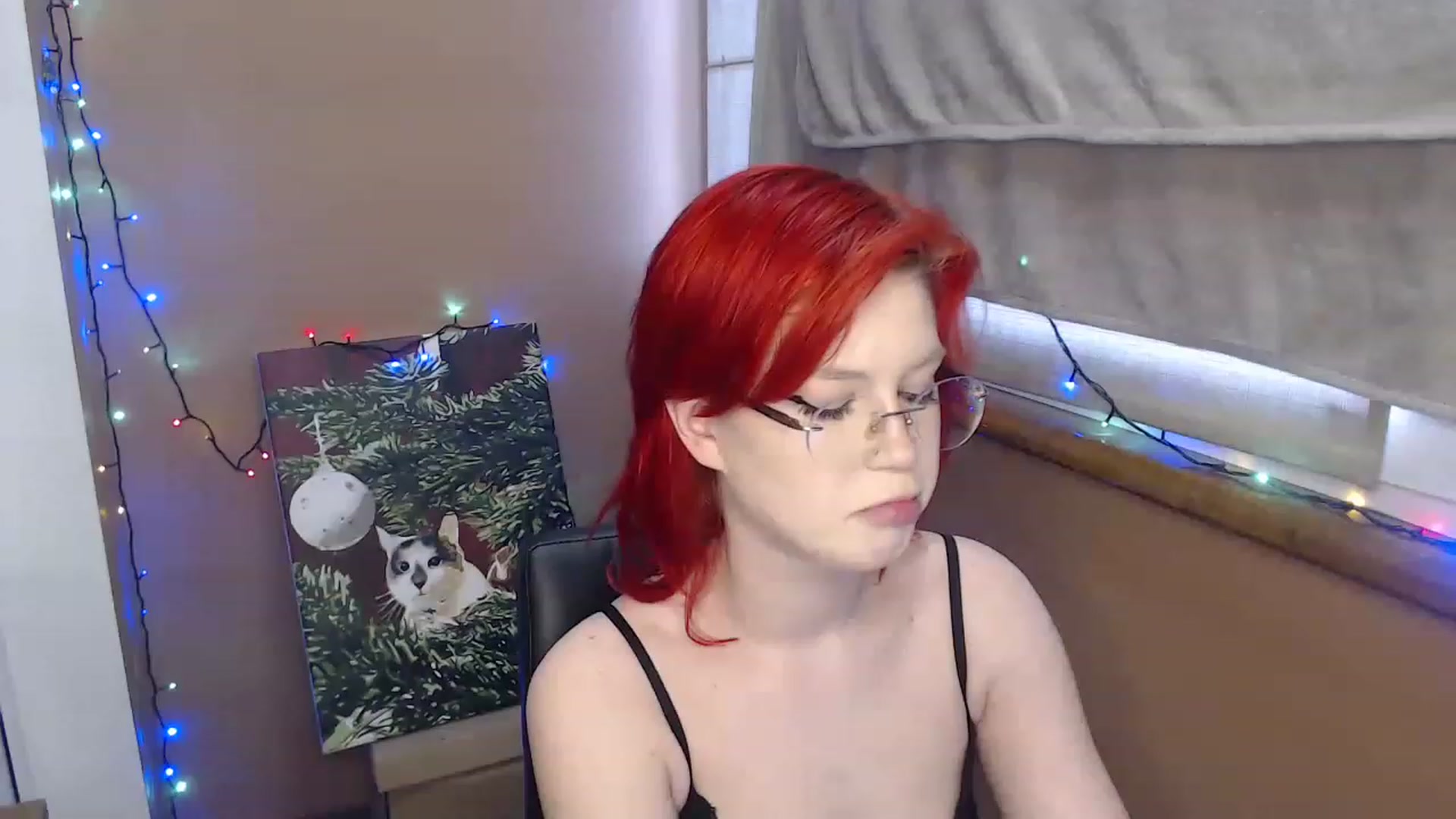 Gallery image thumbnail from KateKoss's myfreecams stream on, 12/20/2022, 13:03 image 1 of 20