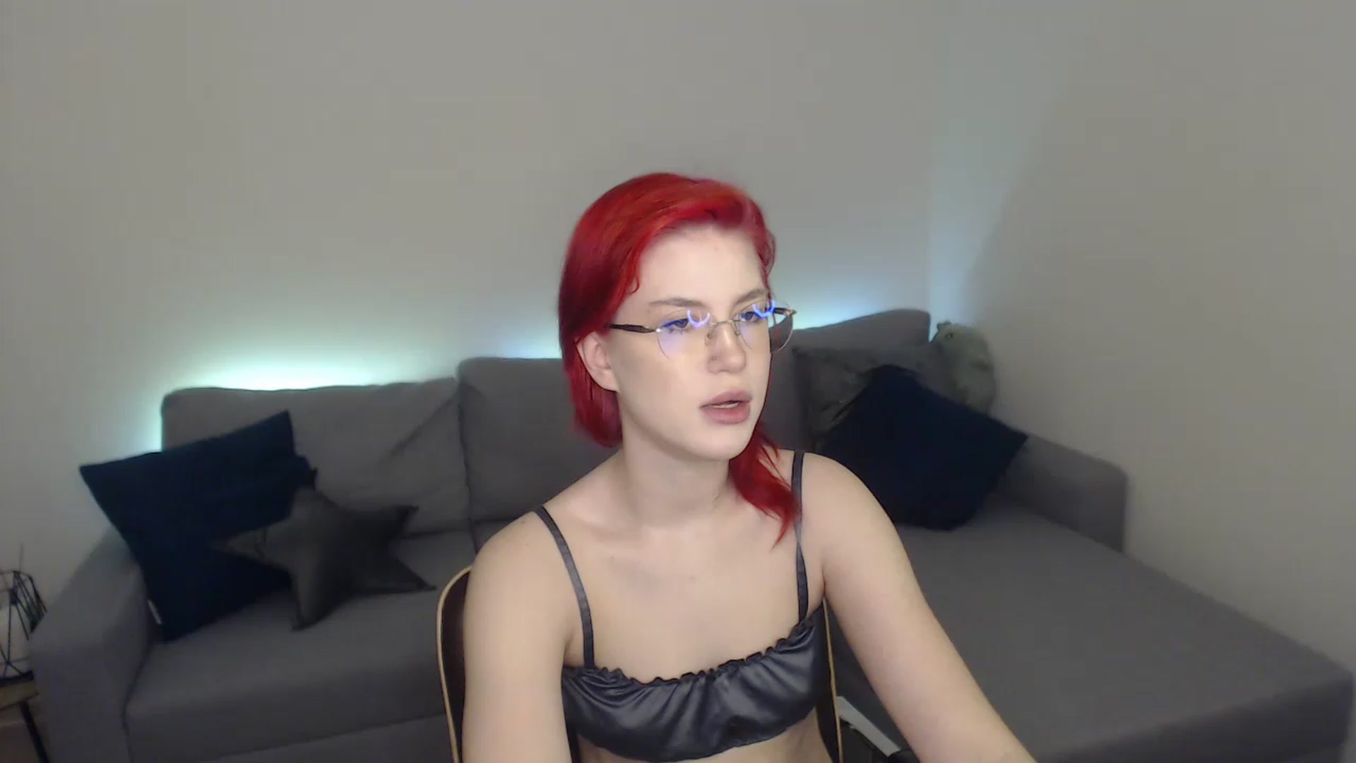 Gallery image thumbnail from KateKoss's myfreecams stream on, 01/17/2023, 08:45 image 8 of 20