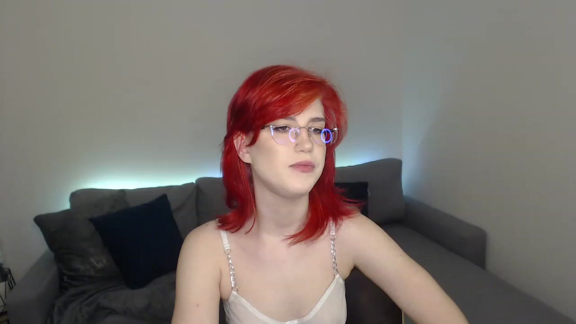 Gallery image thumbnail from KateKoss's myfreecams stream on, 01/22/2023, 09:01 image 15 of 20