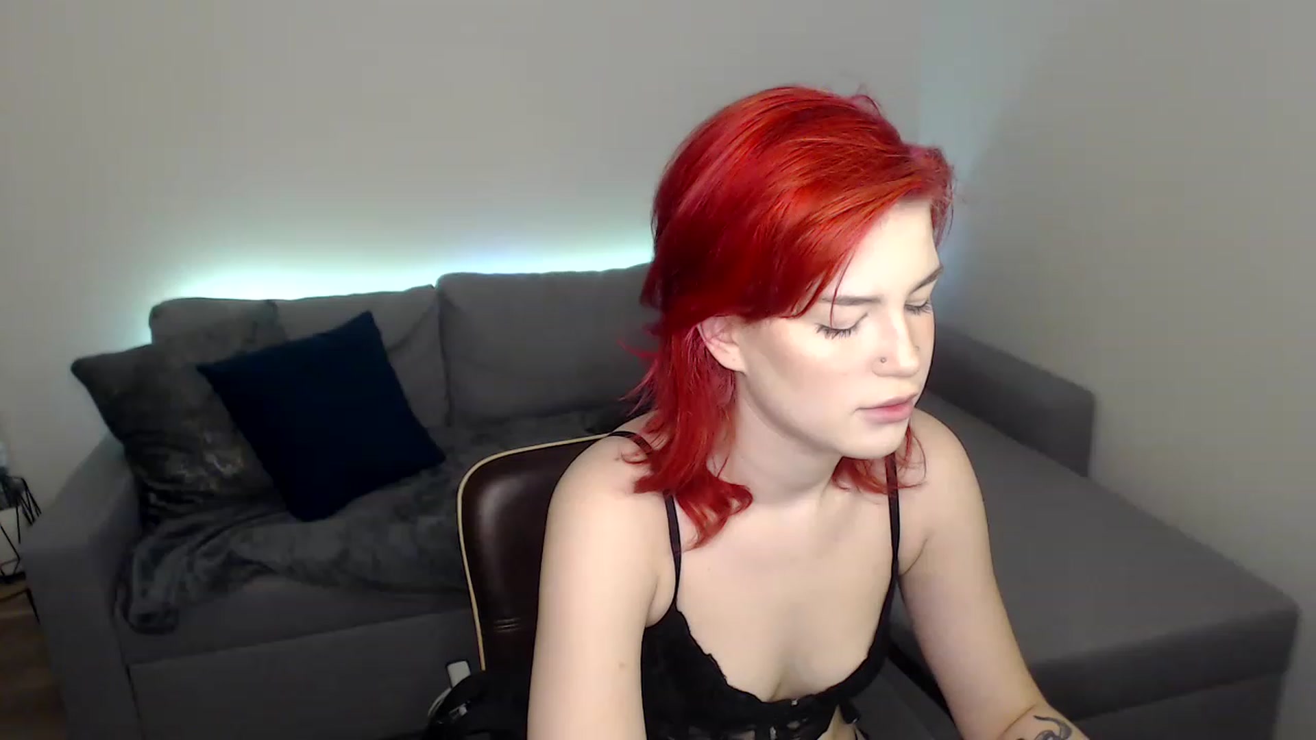 Gallery image thumbnail from KateKoss's myfreecams stream on, 01/23/2023, 09:19 image 2 of 20