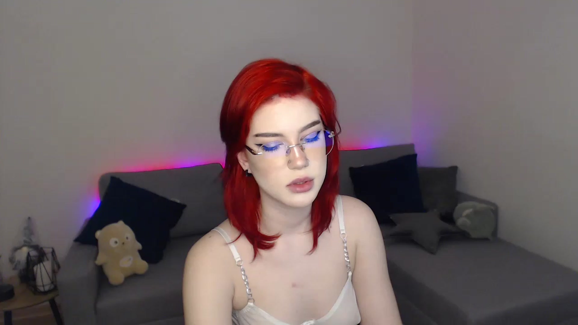 Gallery image thumbnail from KateKoss's myfreecams stream on, 02/06/2023, 09:39 image 12 of 20
