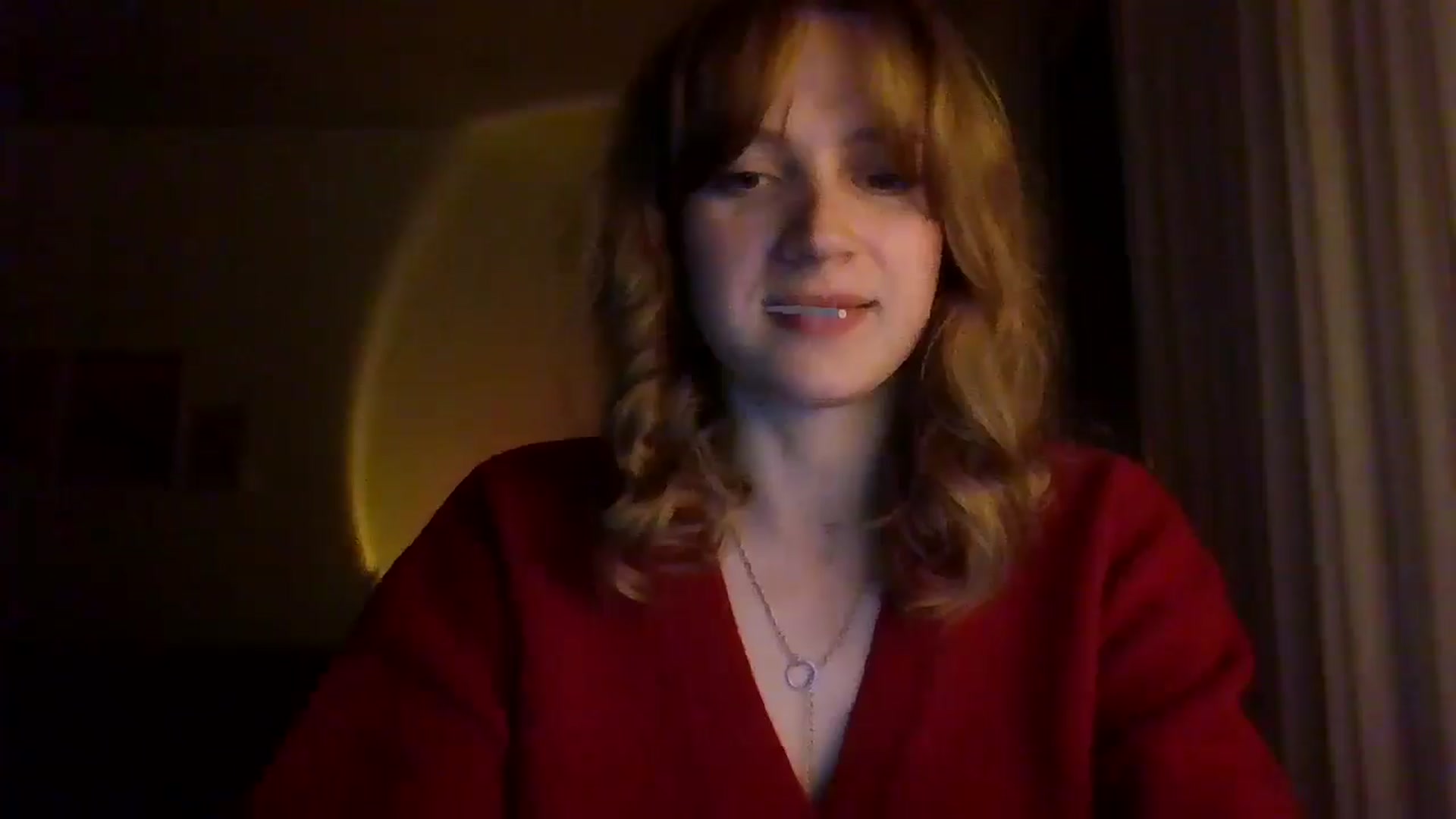 Gallery image thumbnail from KateLin's myfreecams stream on, 04/21/2026, 21:01 image 9 of 20