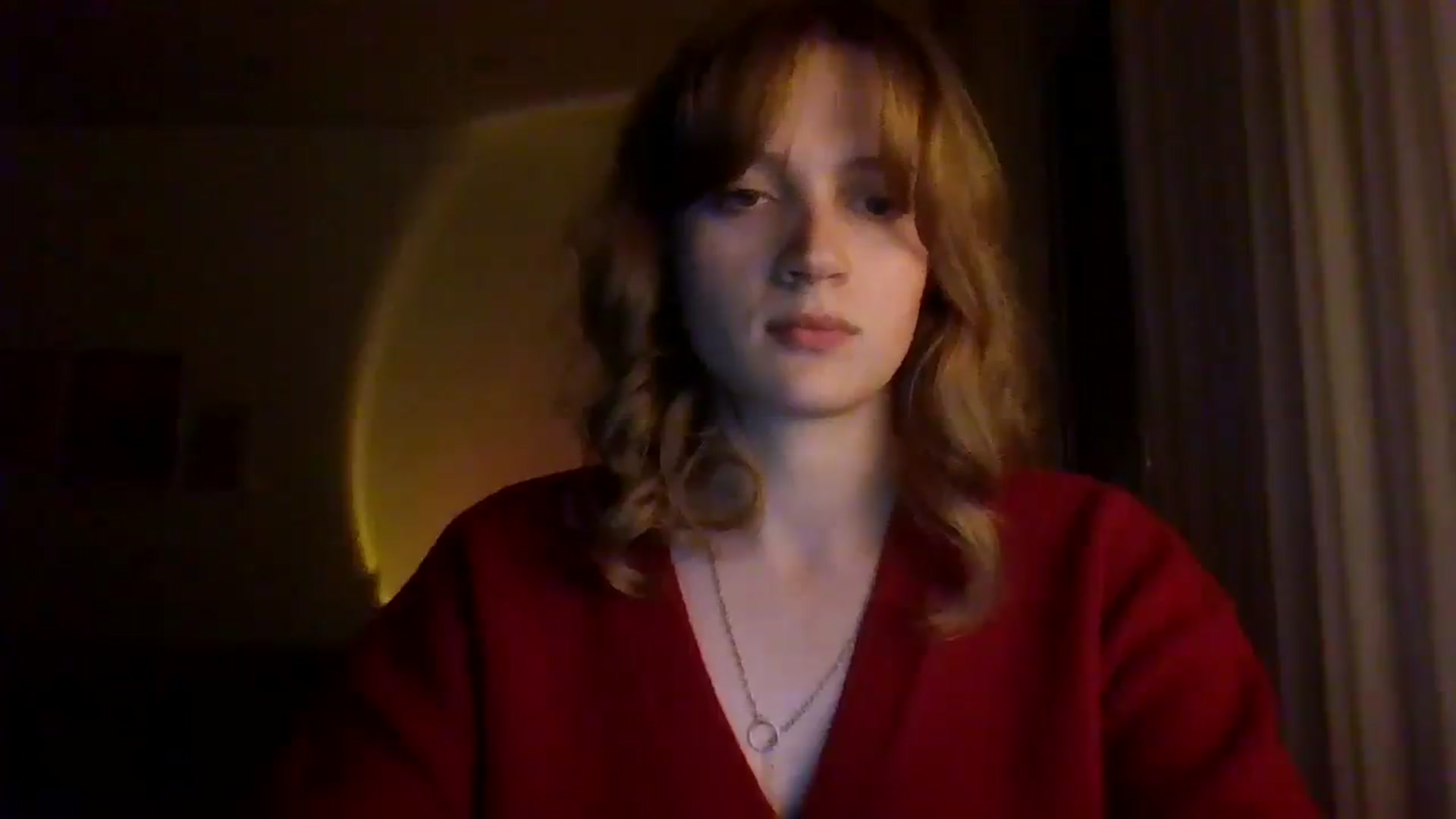 Gallery image thumbnail from KateLin's myfreecams stream on, 04/21/2026, 21:01 image 16 of 20